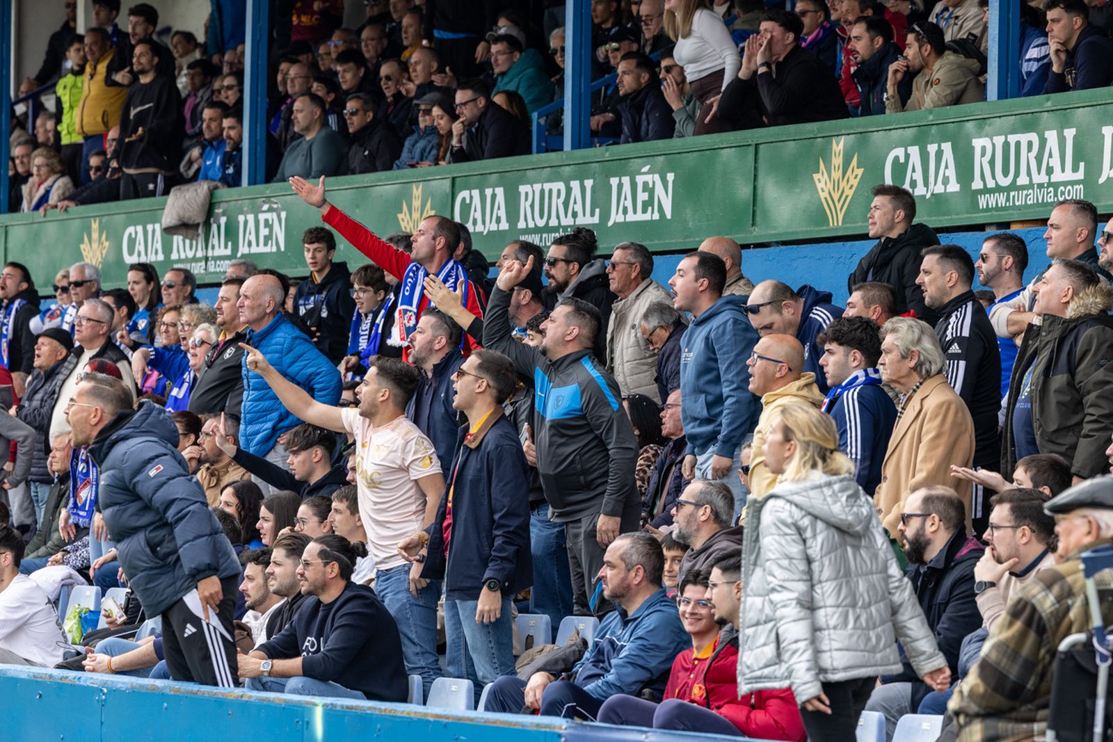 Las mejores imágenes del empate en el derbi entre Linares Deportivo y Real Jaén
