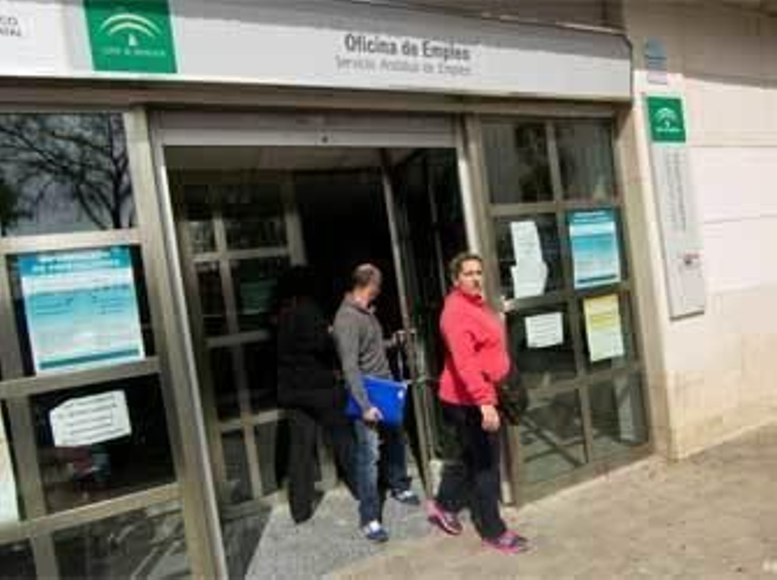 El paro baja en 3.446 personas en Málaga en abril El paro baja en 3.446 personas en Málaga en abril