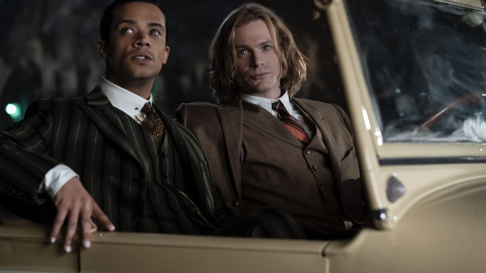 Los protagonistas de la serie 'Entrevista con el vampiro'