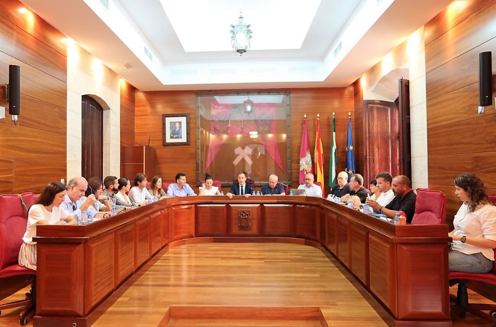 El Ayuntamiento de Vera ha celebrado un sesión plenaria ordinaria.