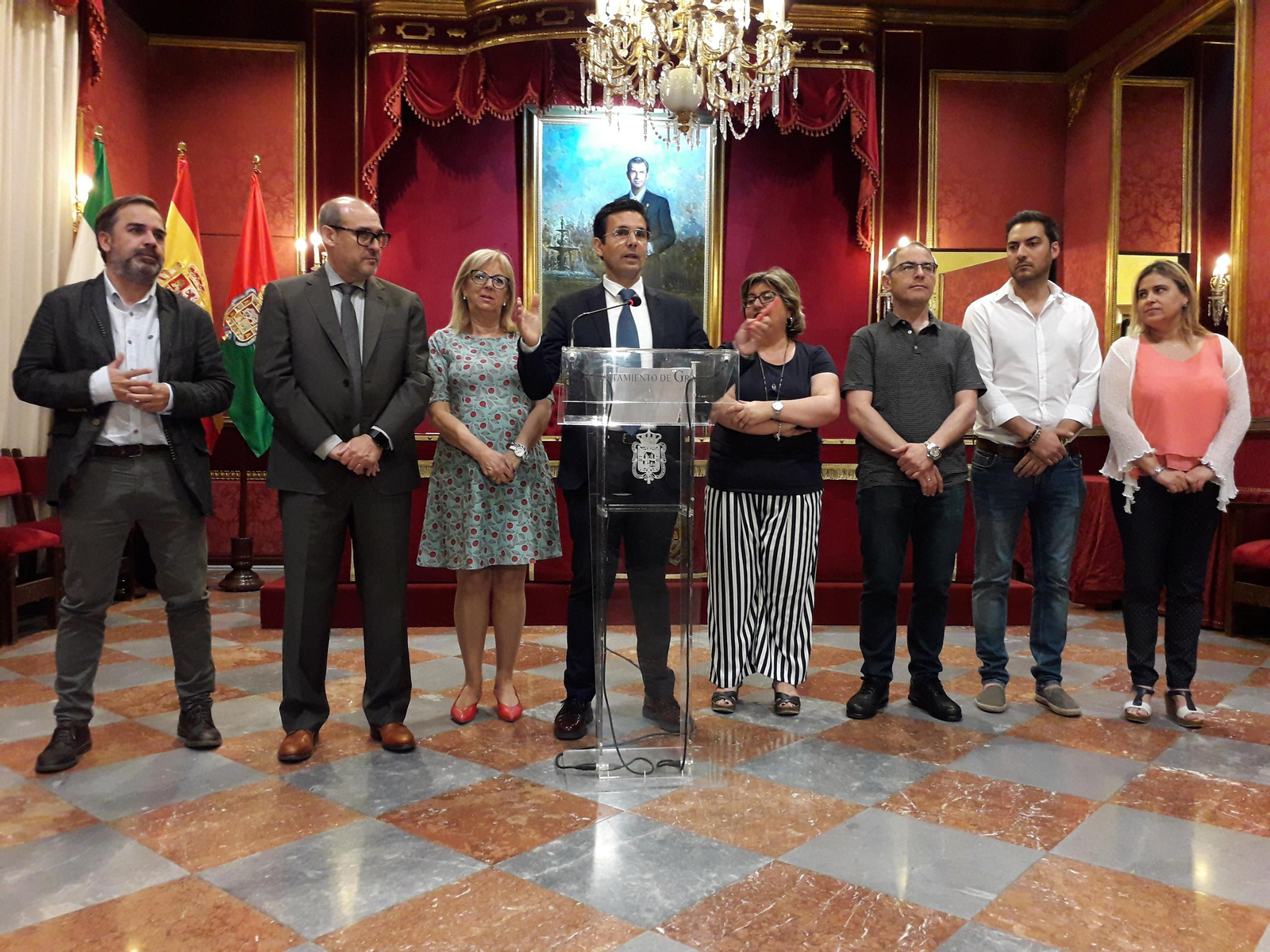 El PSOE le ofrece a Ciudadanos entrar en un "gobierno estable" para Granada