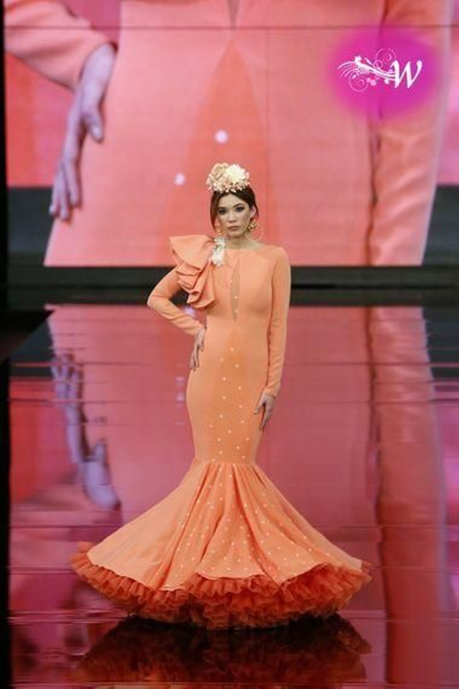 Carmen Raimundo presenta su colección de flamenca en SIMOF 2020, todas las fotos