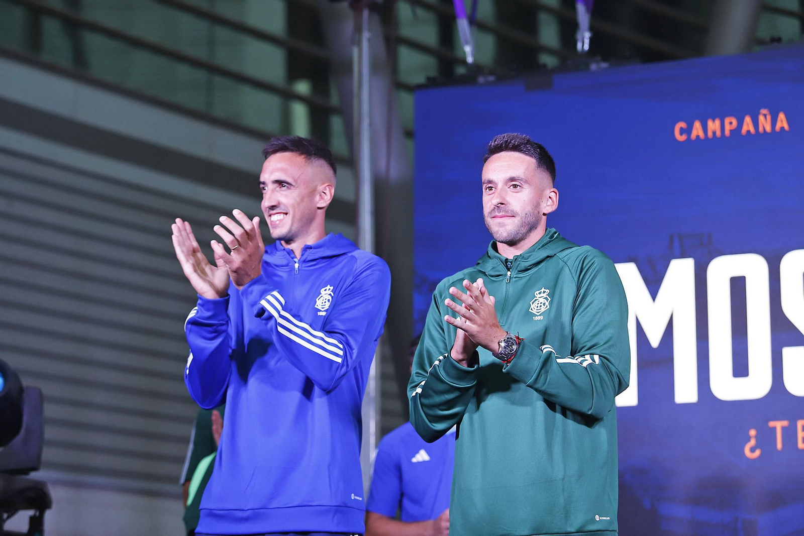 Imágenes de las nuevas equipaciones del Recreativo de Huelva para la temporada 2023/24