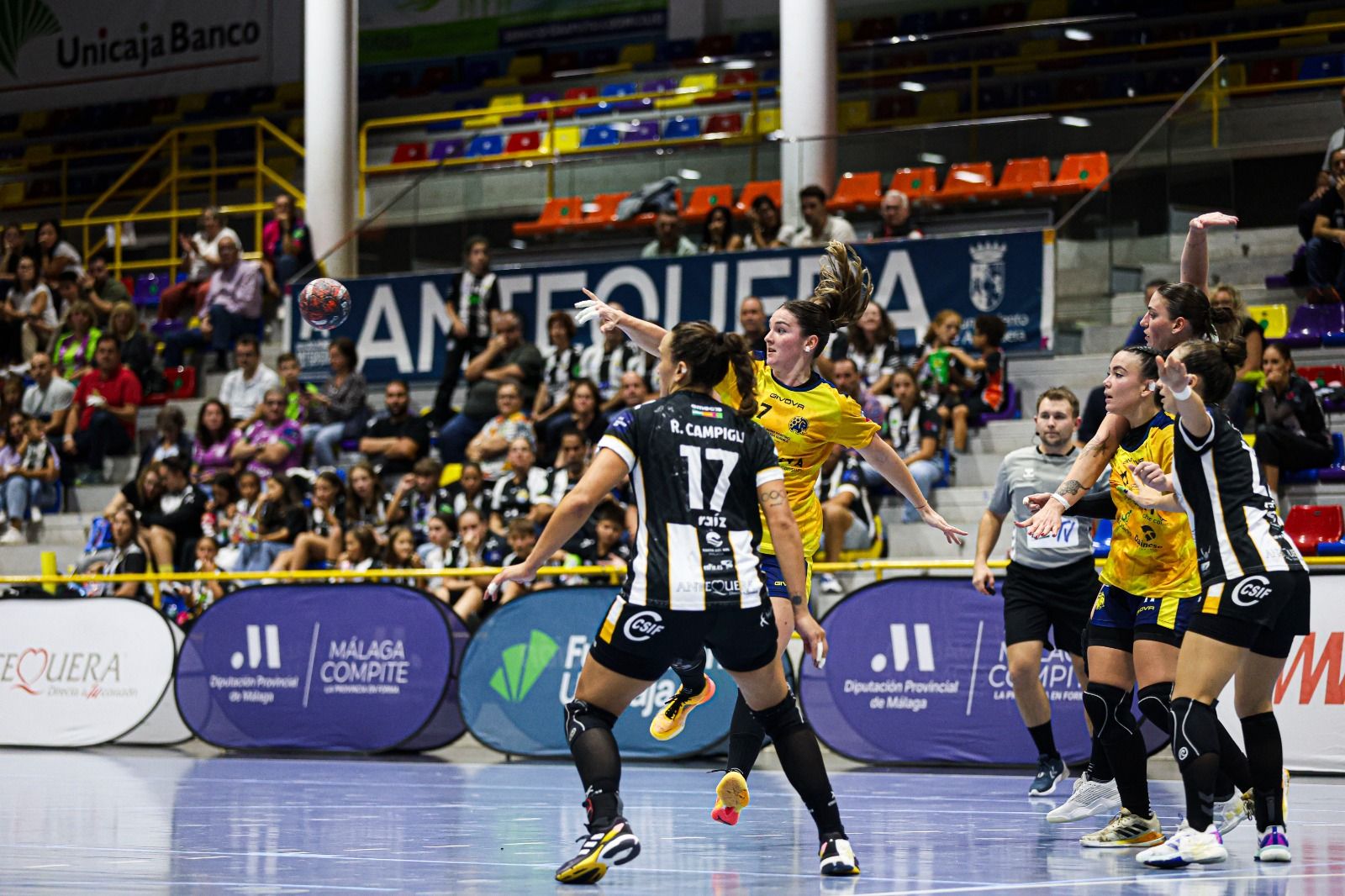 Las fotos del Costa del Sol - Pontinia de la EHF Cup