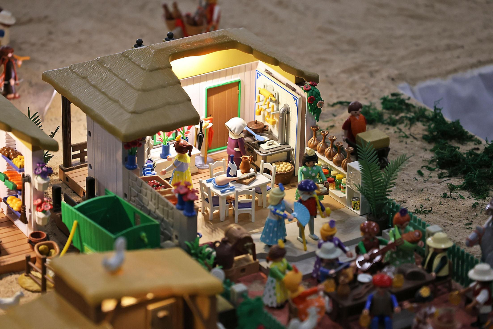 Imágenes del Belén de Playmobil más grande del mundo dedicado al Rocío