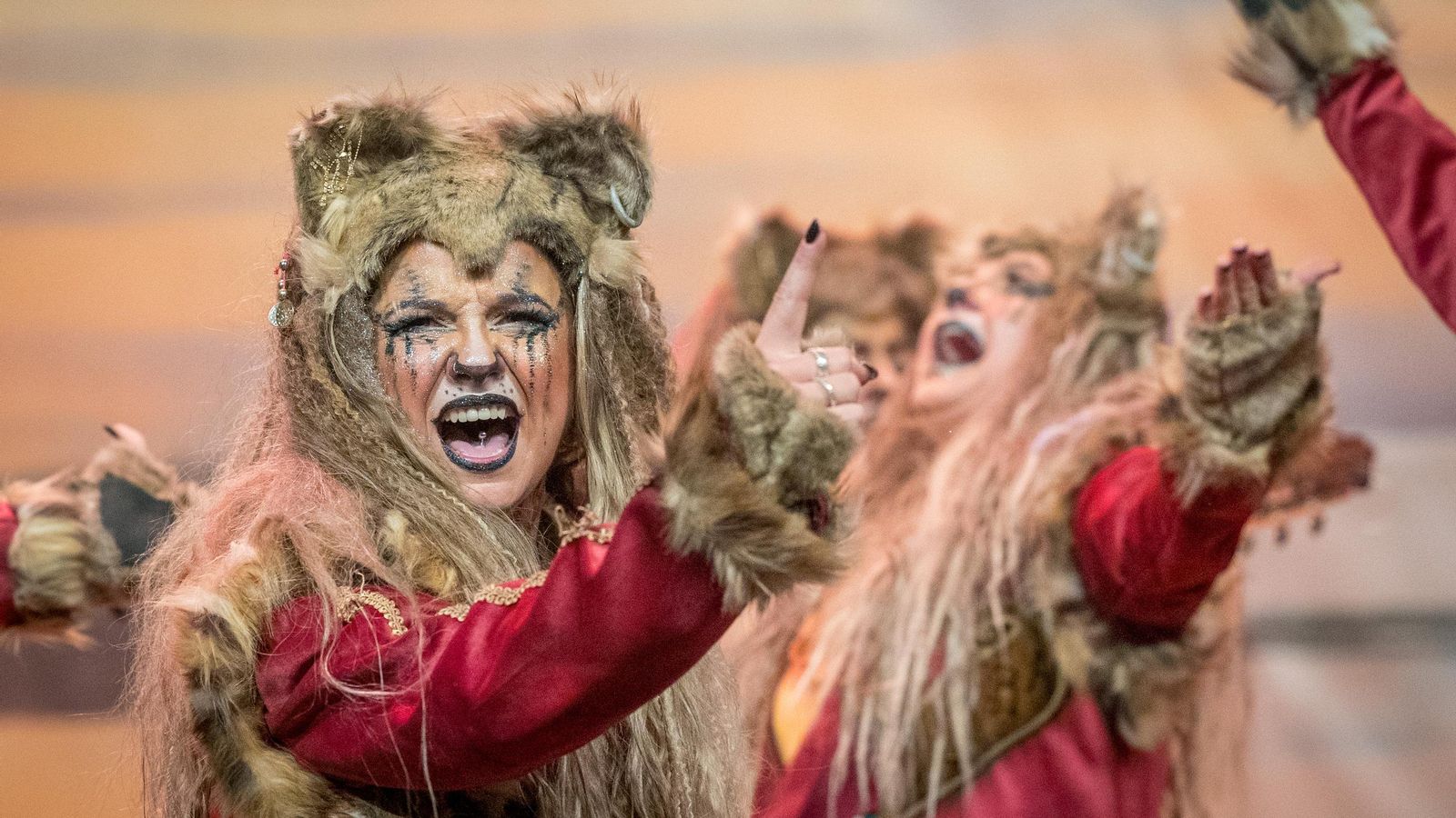 Búscate entre las mejores imágenes de la quinta sesión de cuartos de final del COAC 2025