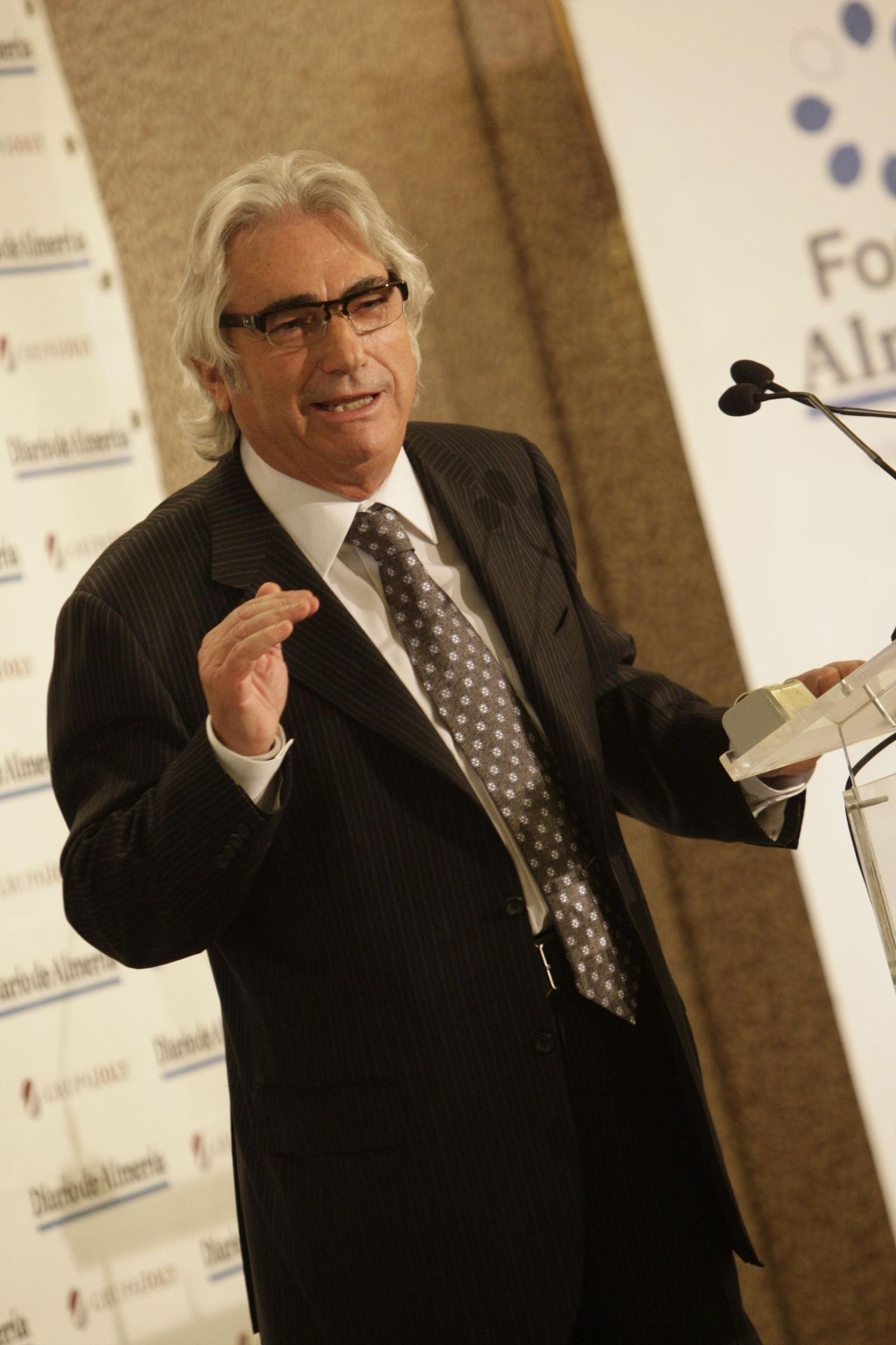 Manuel Lao en un foro de este diario.