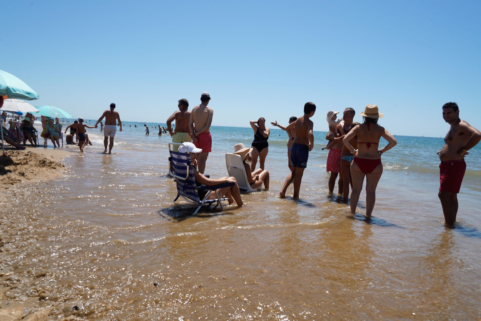 Imágenes de las playas de Huelva el sábado 17 de agosto