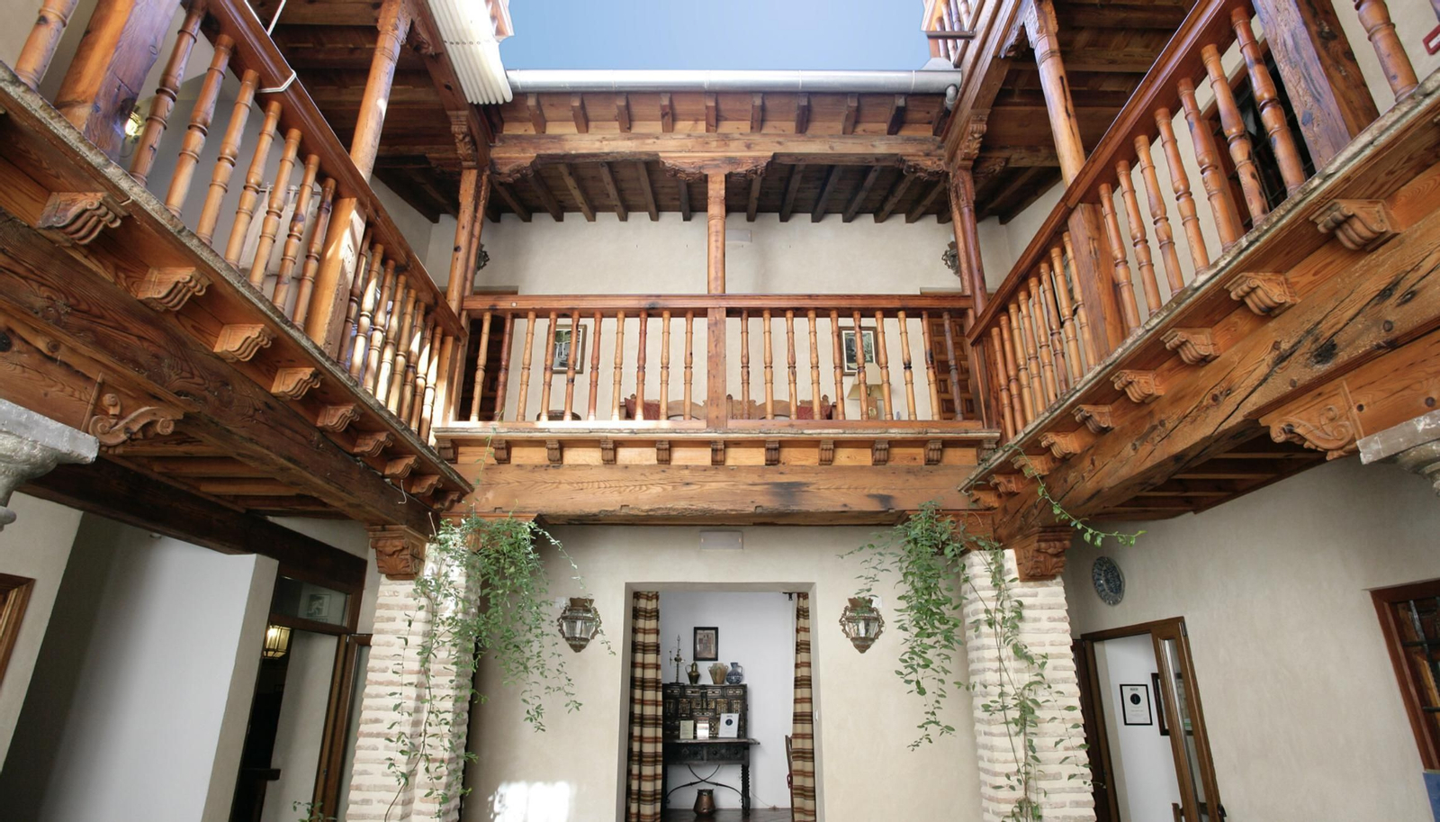 Hotel Santa Isabel la Real