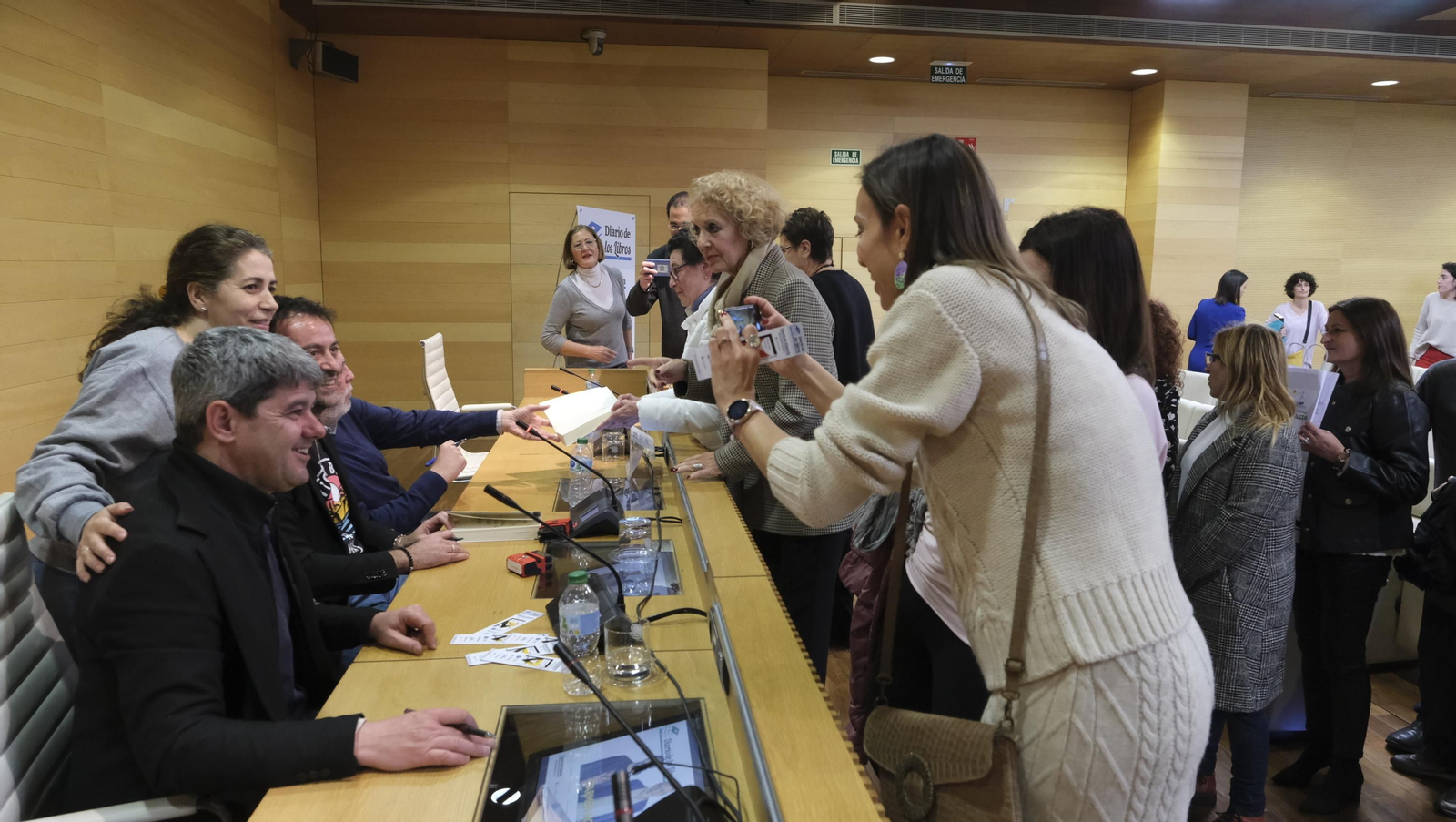 Imágenes de Diario de los Libros con Carmen Mola