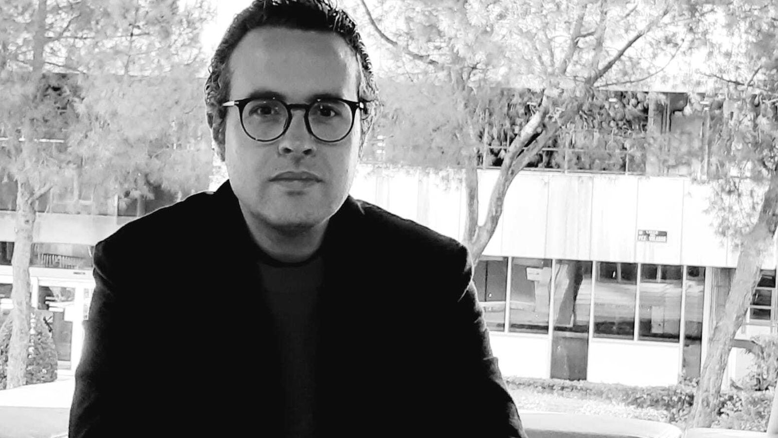 El escritor granadino, en una imagen reciente.