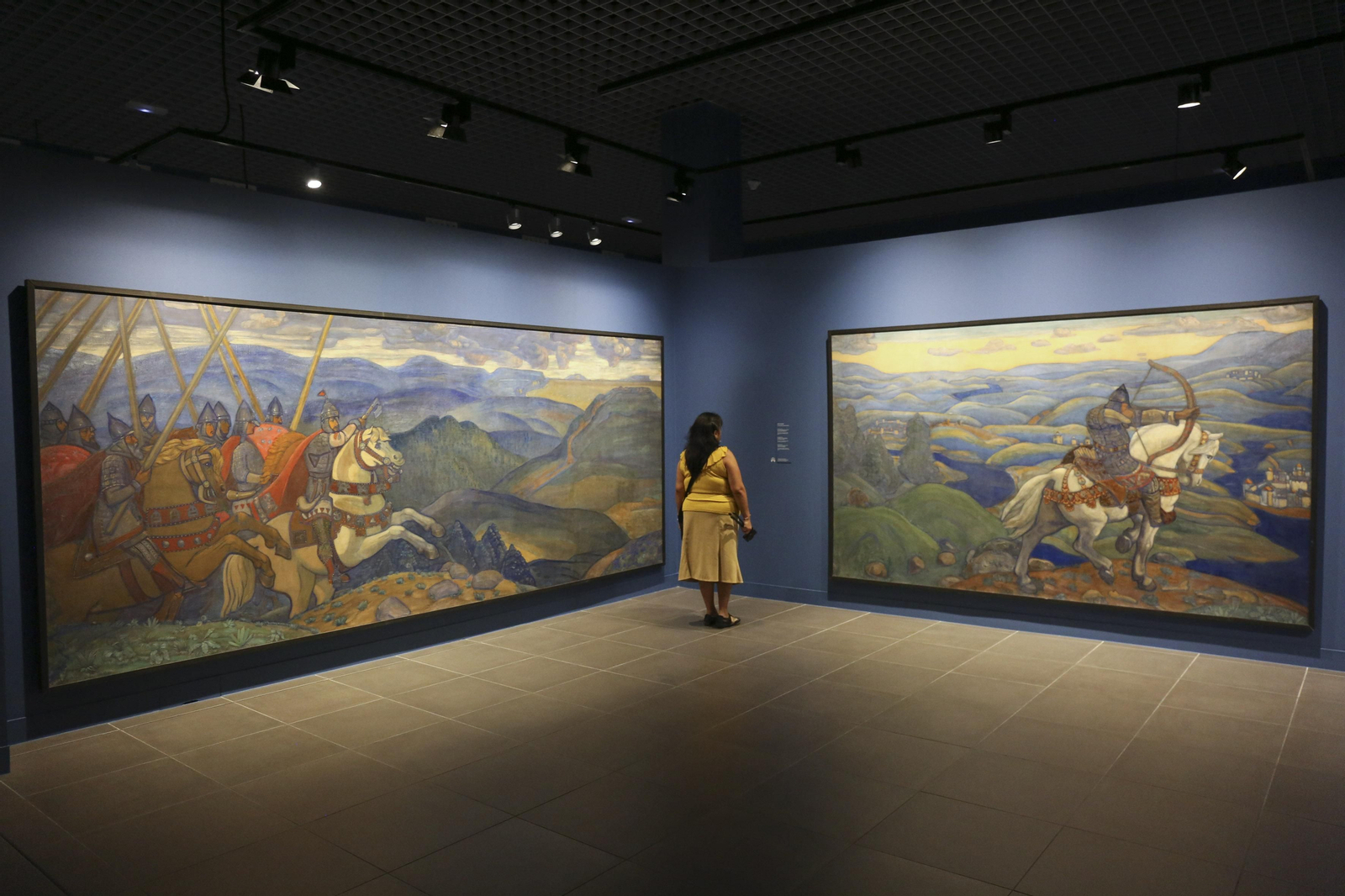 Las exposiciones 'En busca de Shambhala' y 'Poesía y Vida', dedicadas respectivamente a Nikolái Roerich y Anna Ajmátova