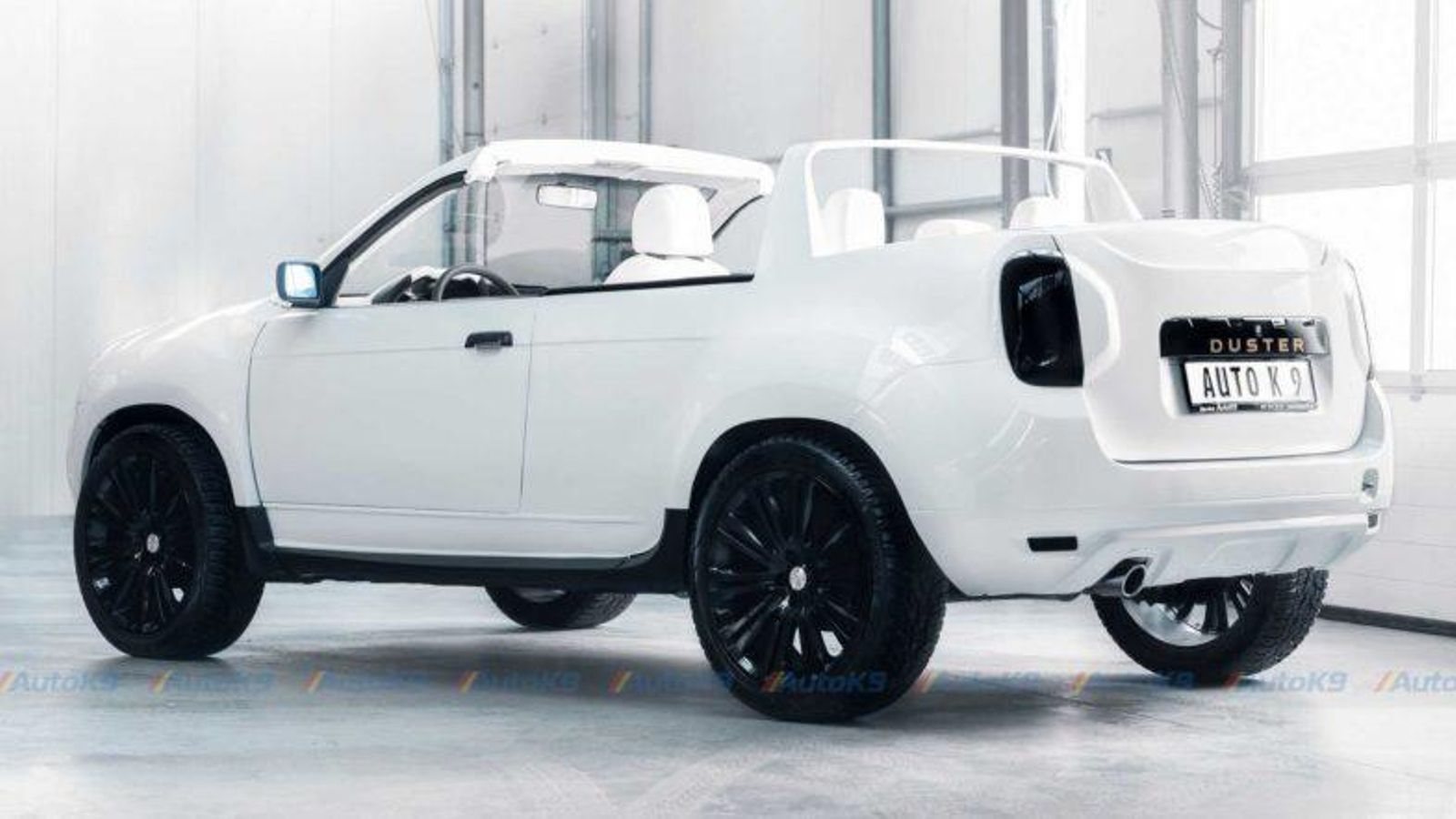 El arco le da a esta transformación de un Duster de primera generación un aire a descapotable de finales del siglo pasado.