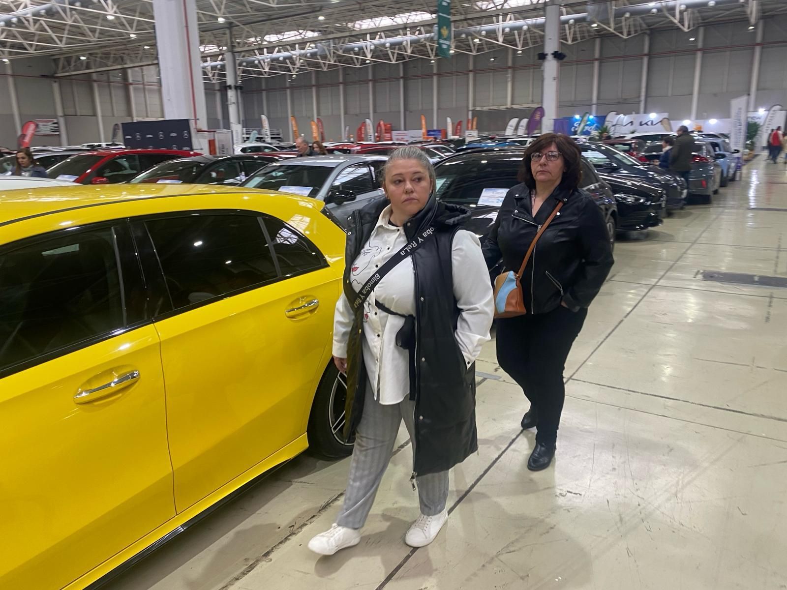 En imágenes: más de 350 coches se exponen en el XVI Salón del Vehículo de Ocasión de Jaén