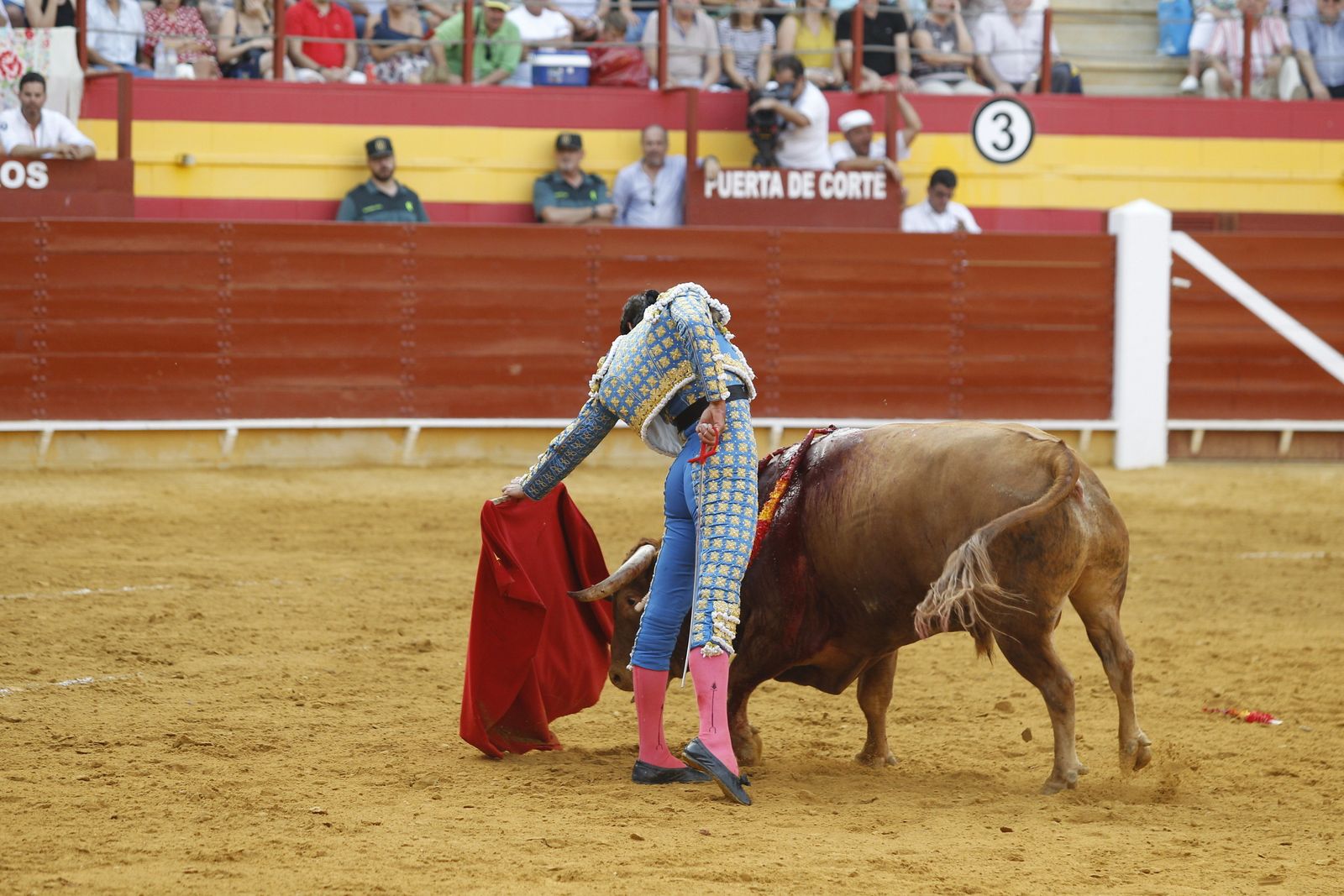 Fotogalería corrida toros Feria Santa Ana-Roquetas de Mar-El Juli-Perera-Aguado