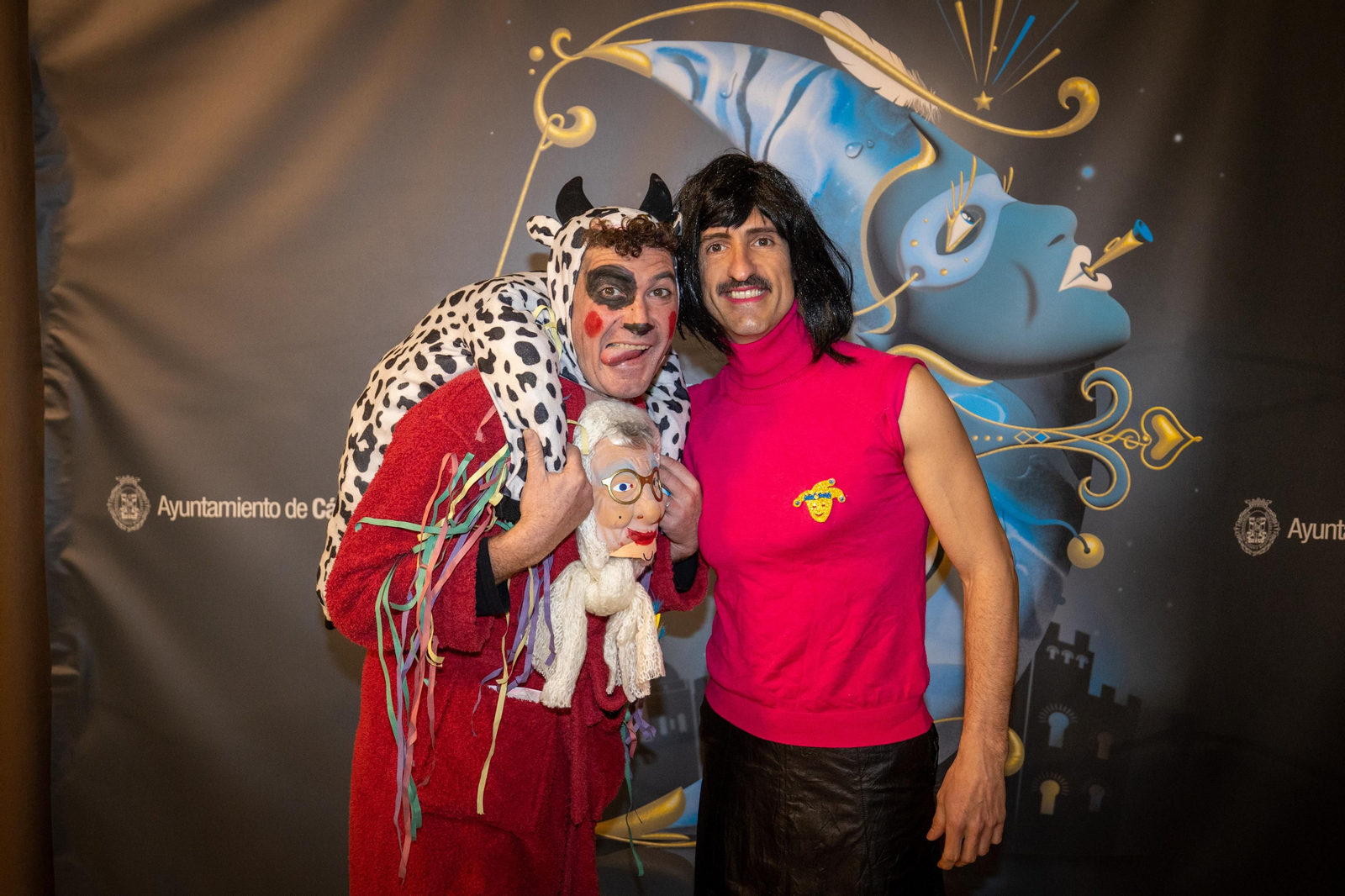 Búscate entre las mejores imágenes de la final del COAC 2024 del Carnaval de Cádiz