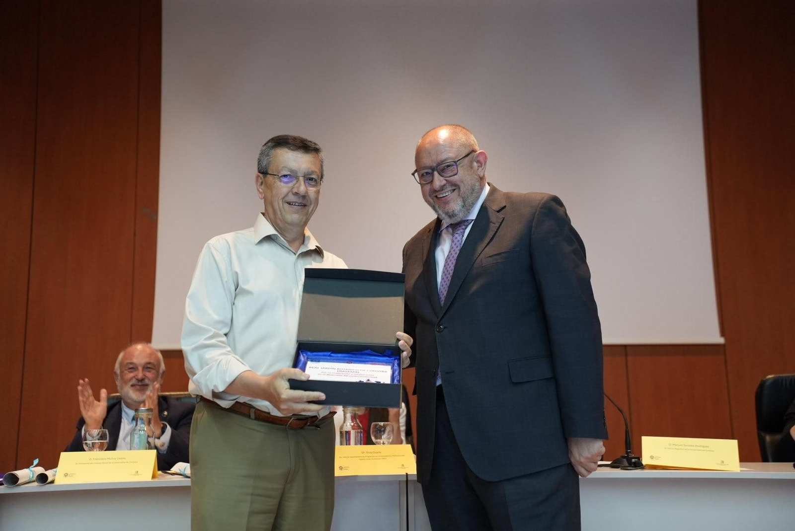 Las imágenes de la graduación de la tercera promoción de UCOIncluye