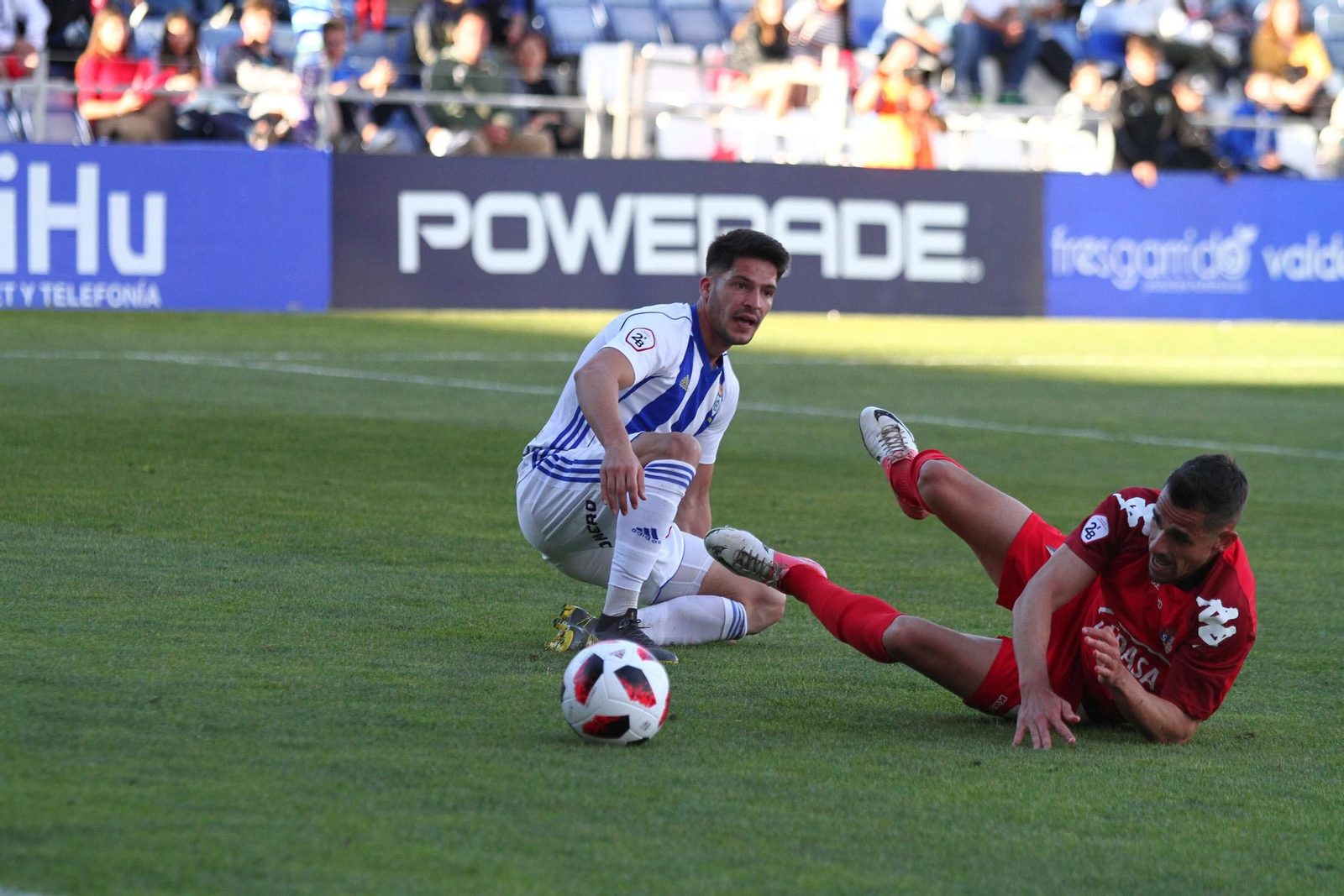 Imágenes del encuentro entre el Recreativo de Huelva y el San Fernando