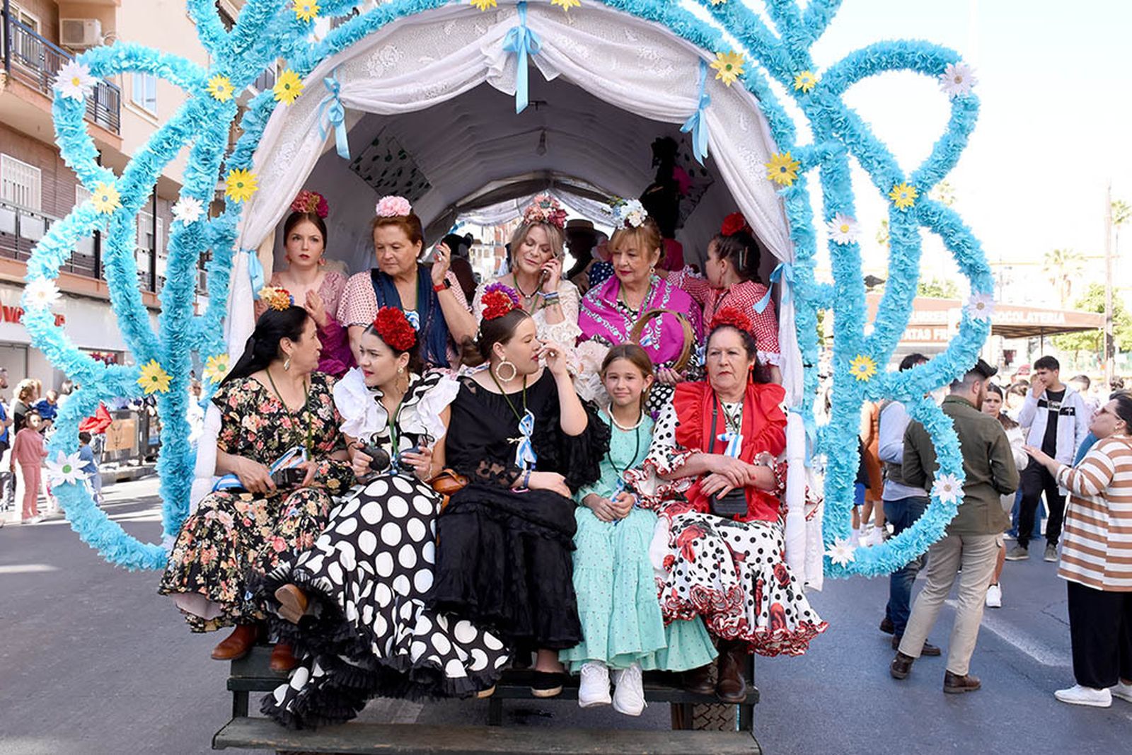 Imágenes de los carros de la Hermandad del Rocío de Huelva