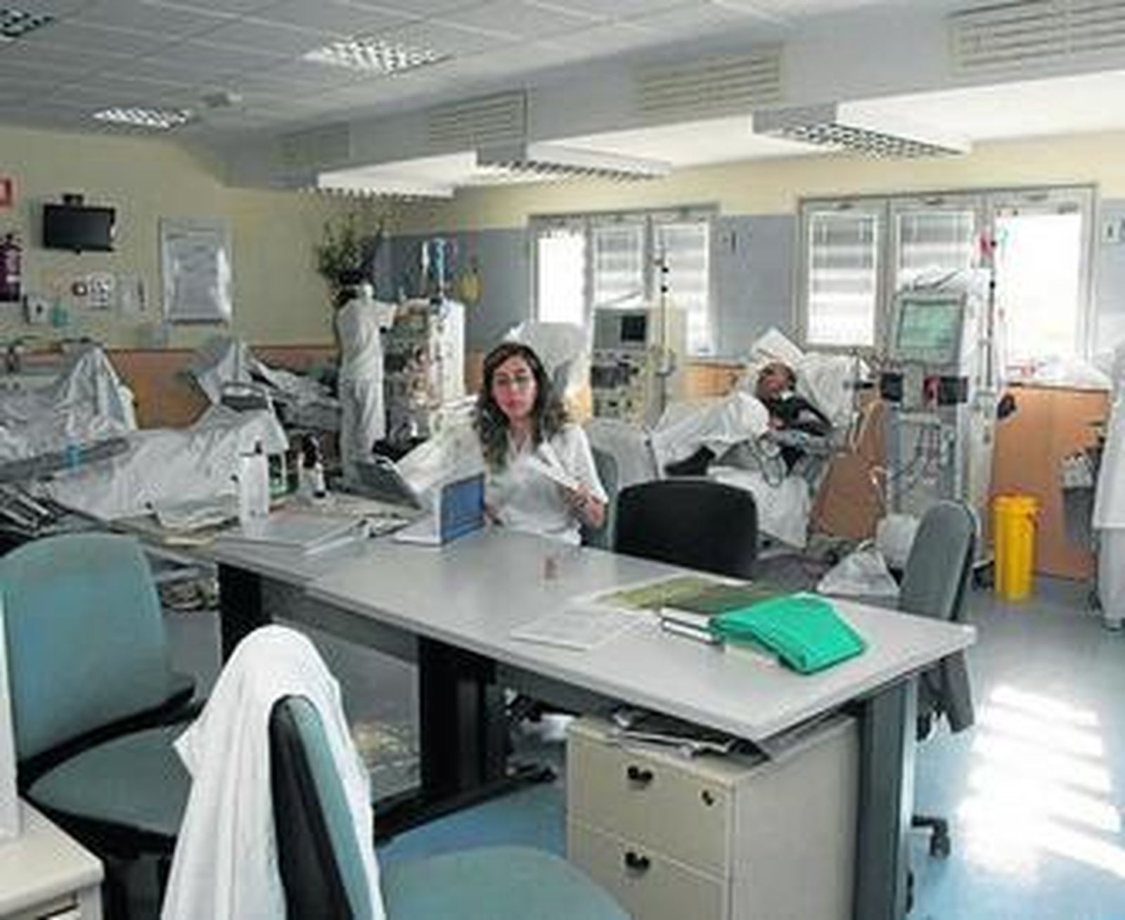 La doctora María Dolores del Pino, la coordinadora, Remedios Gurófano, y la enfermera, María Victoria Sánchez.