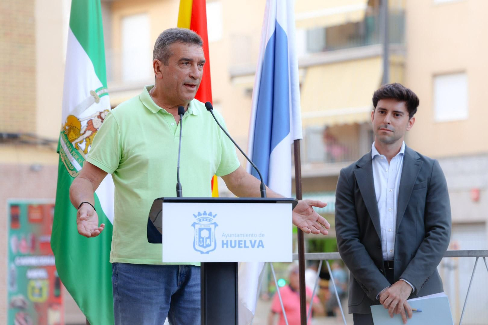 Imágenes de la inauguración de la remodelación de la zona de la antigua Fábrica de Harina en el Barrio de Las Colonias