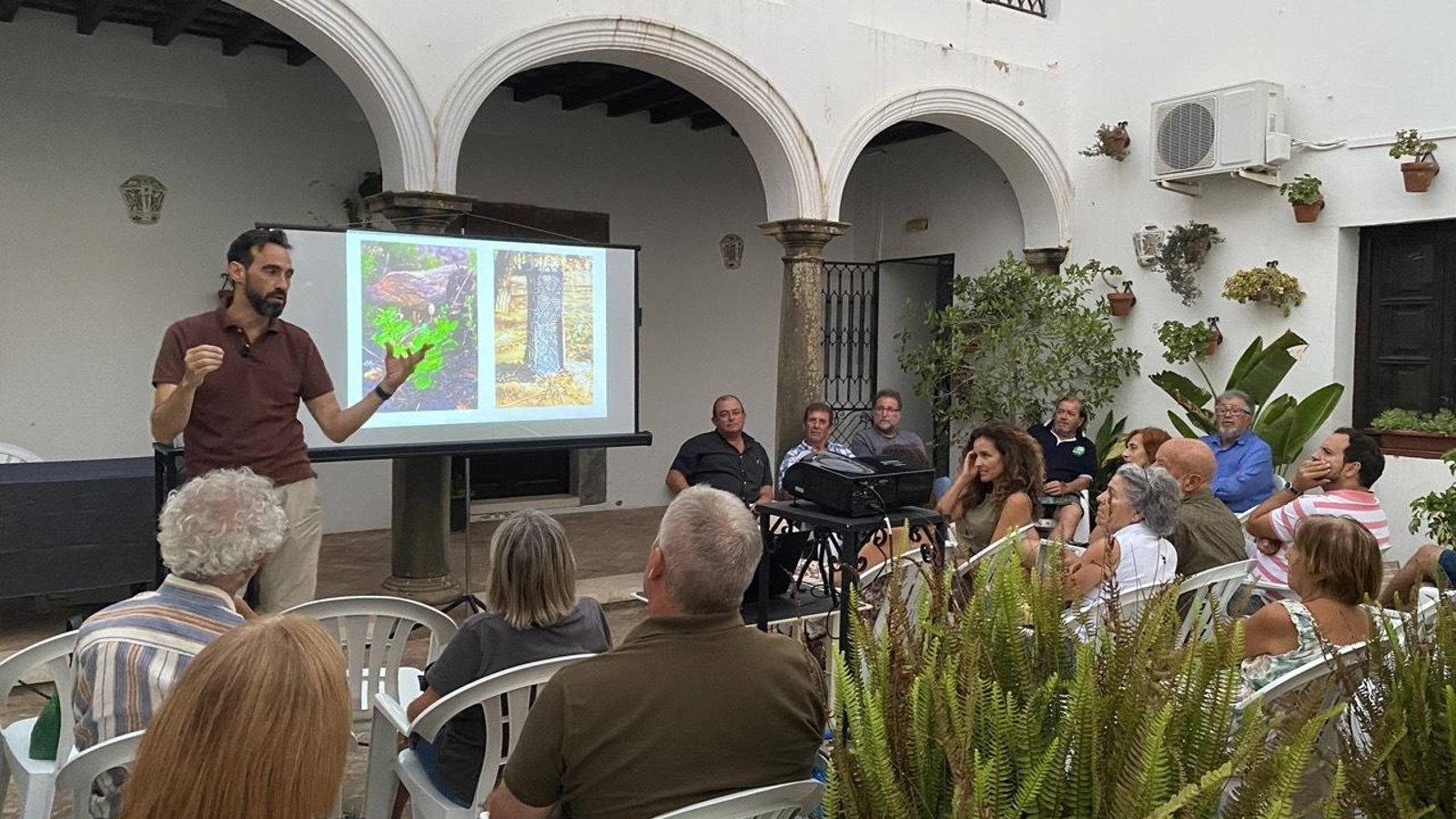 David Coronado, durante la presentación de 'El último bosque' en Los Barrios.