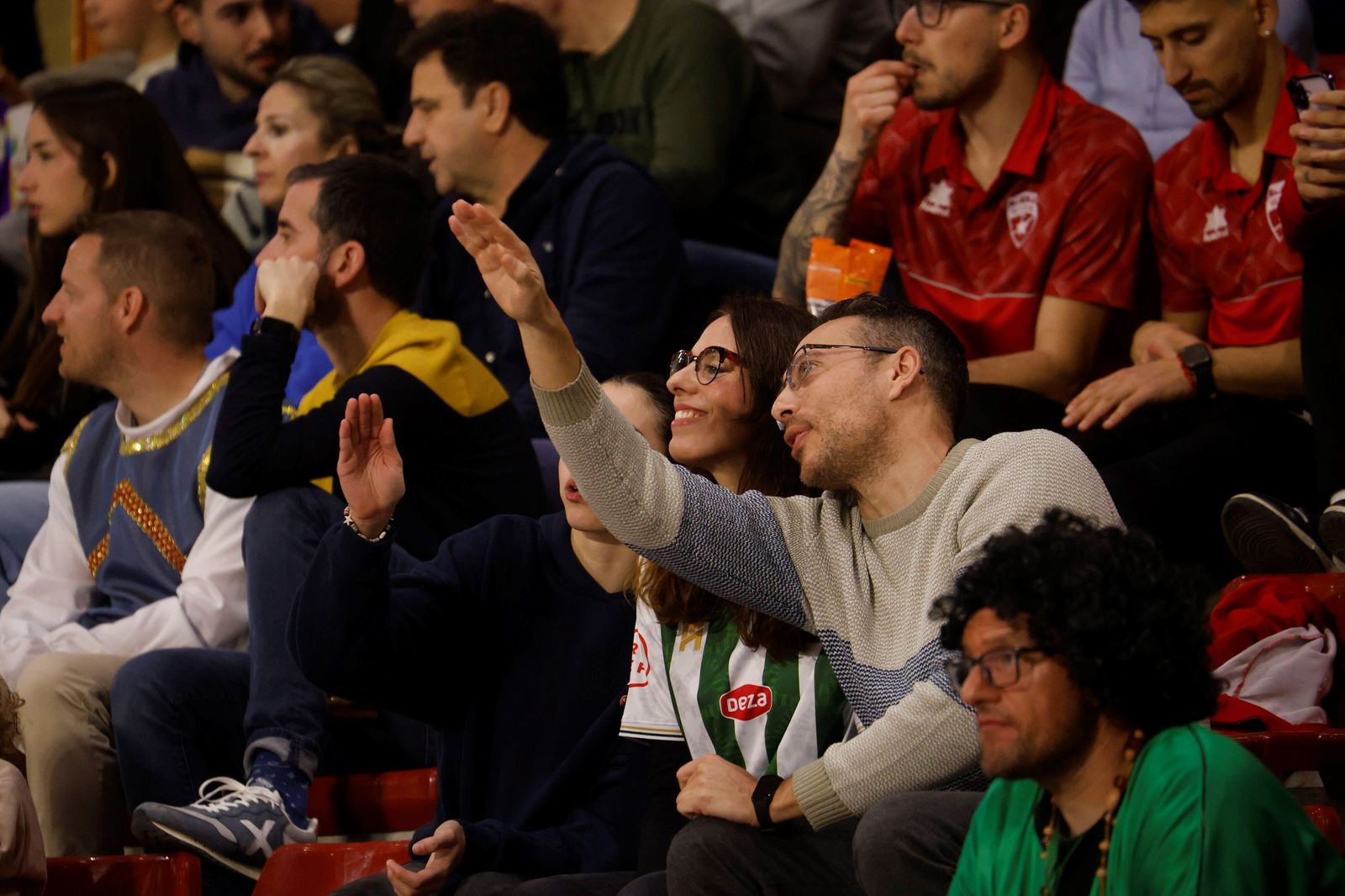Las mejores fotos del ambiente en Vista Alegre para el Córdoba Futsal - O Parrulo Ferrol