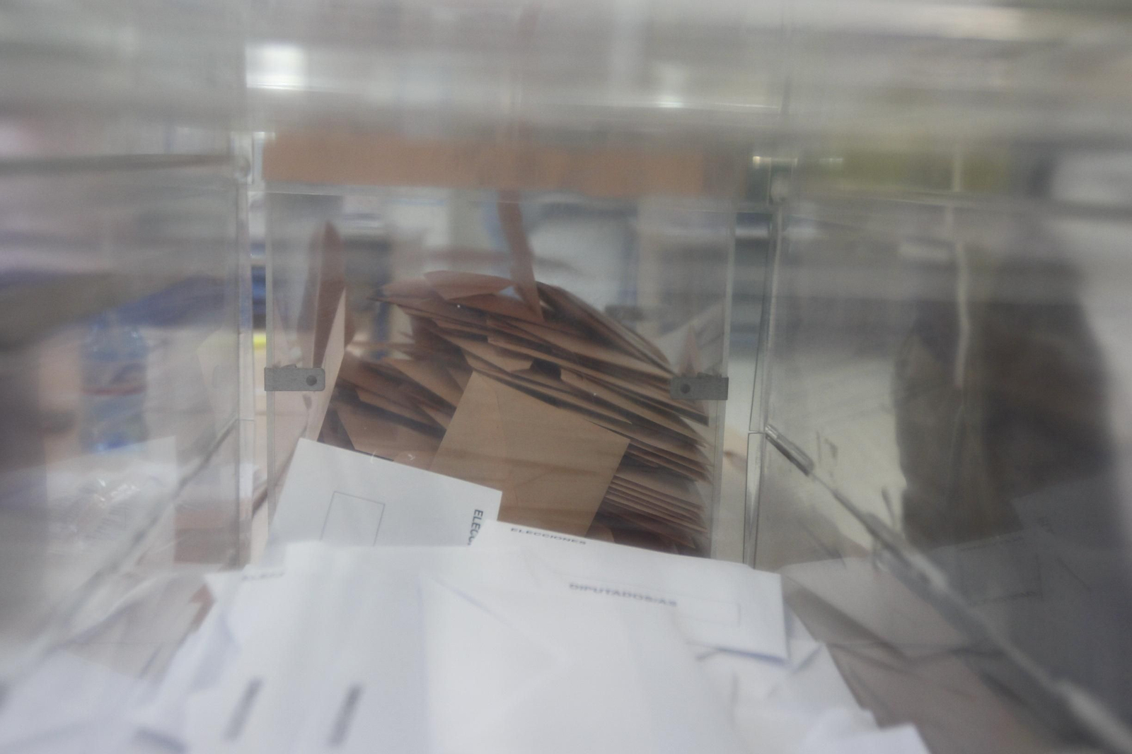 Fotogalería votaciones Elecciones Generales 2019. Almería