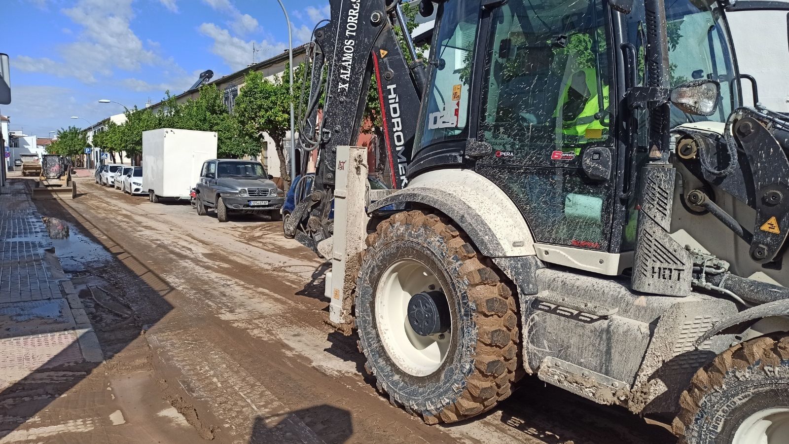 Trabajos de limpieza en Lucena.