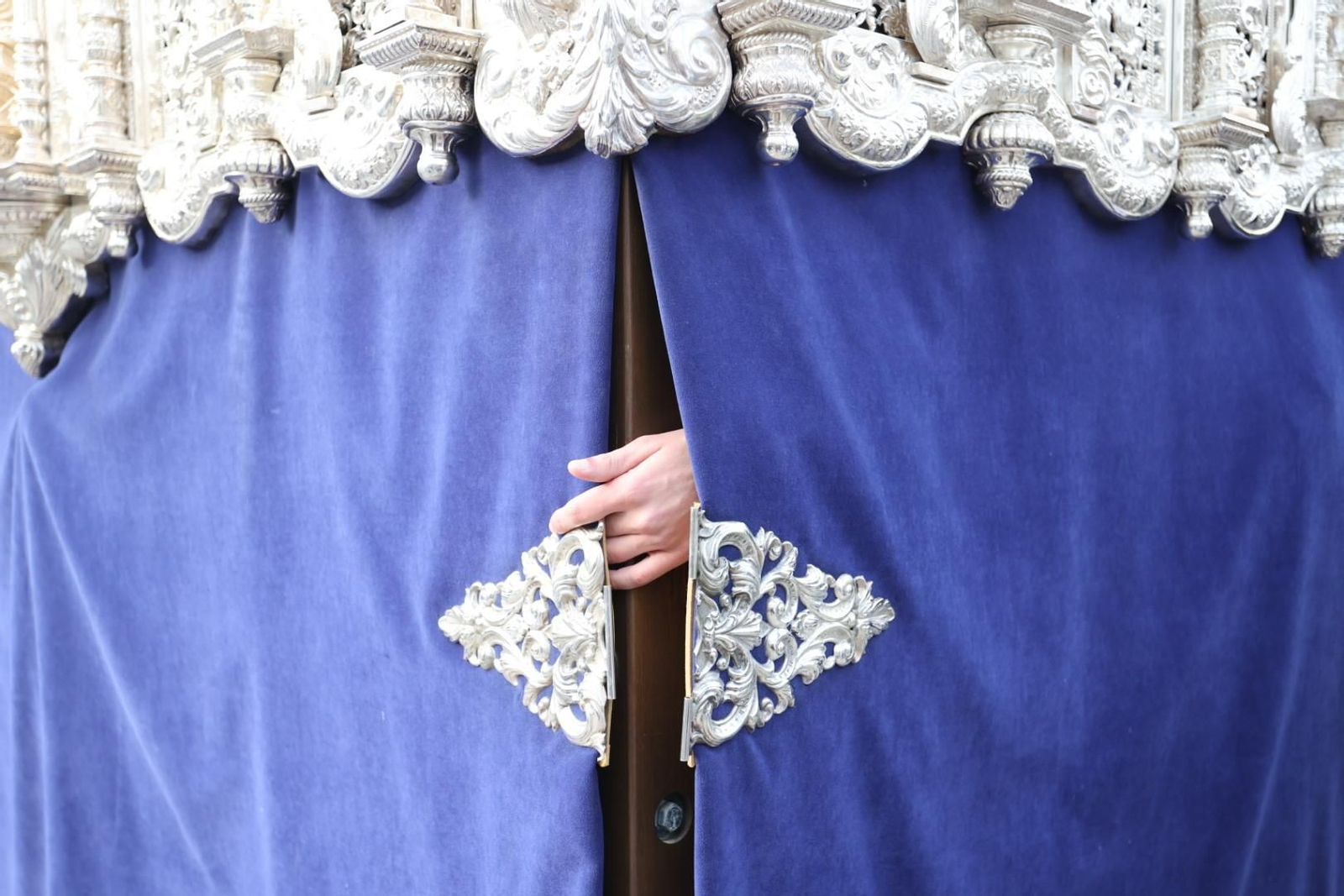 Jueves Santo en Jerez: imágenes de la Hermandad de la Oración en el Huerto