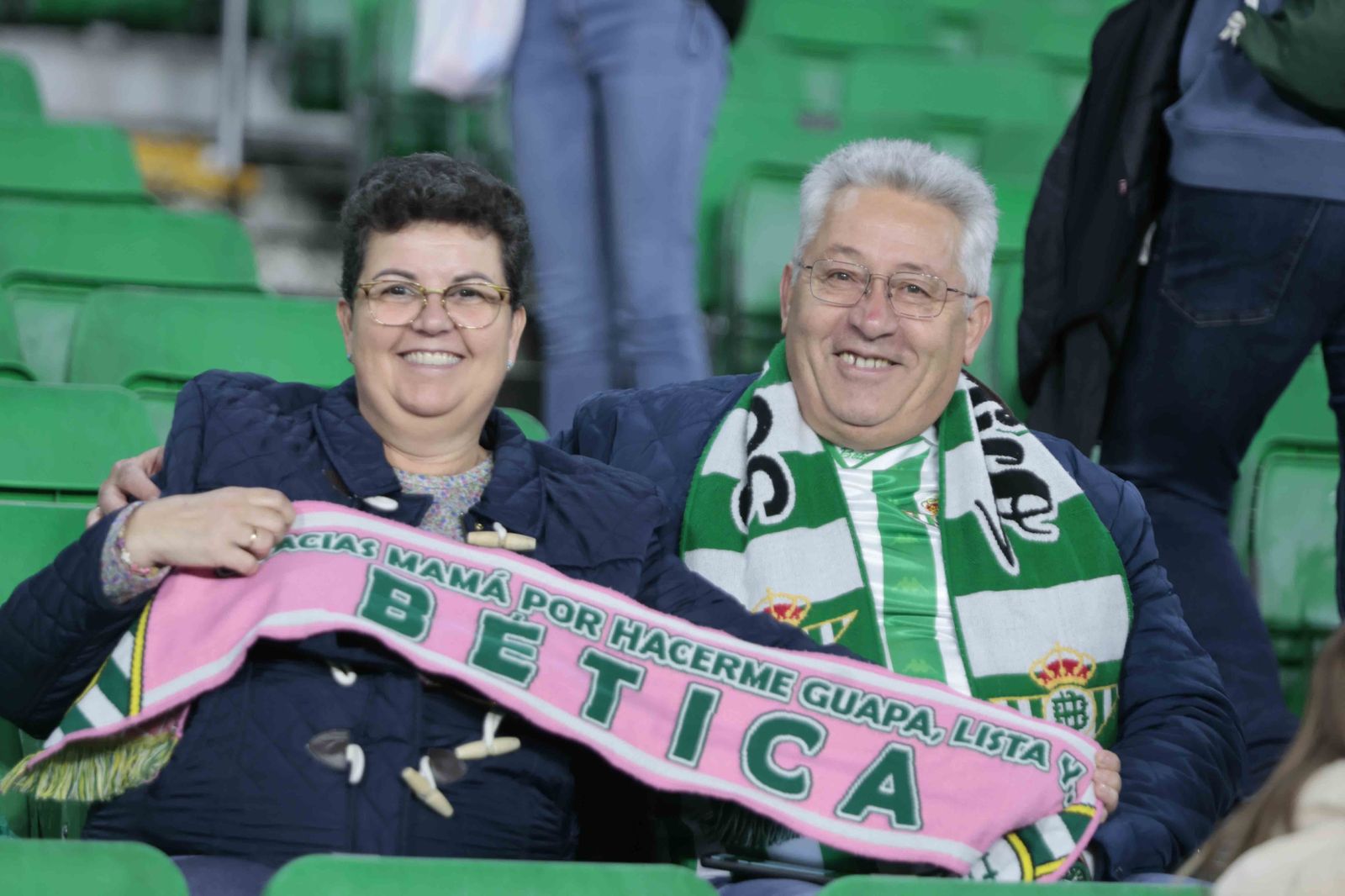 Búscate en las gradas del Villamarín