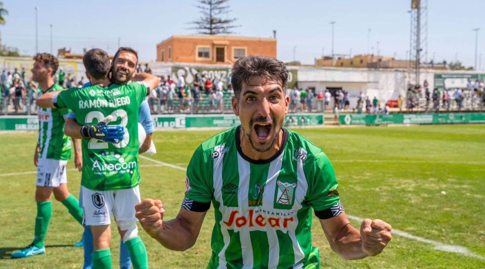 Los verdiblancos sumaron el primer triunfo del curso.