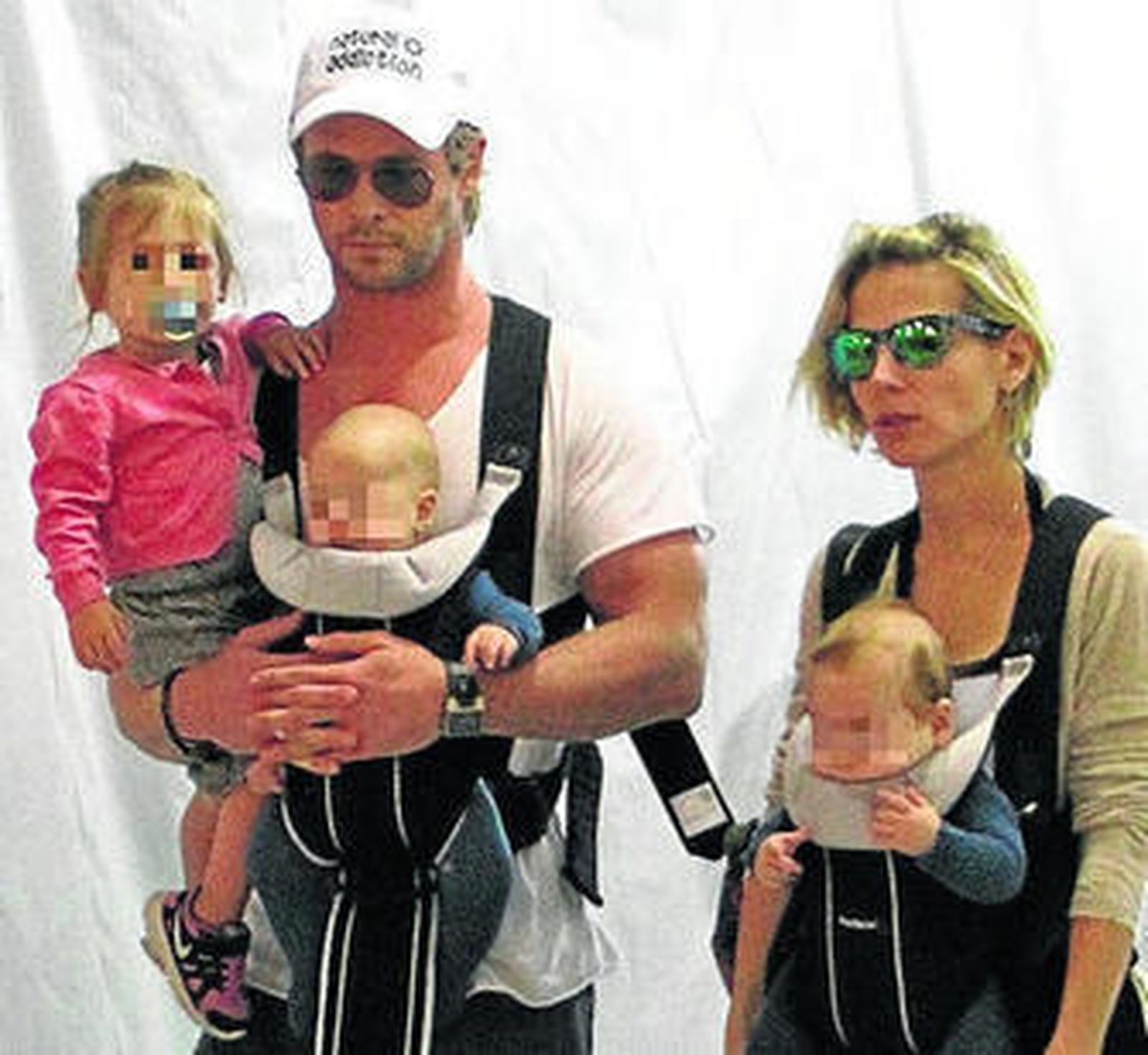 A sus 32 años recién cumplidos, el actor presume de atractivo físico.