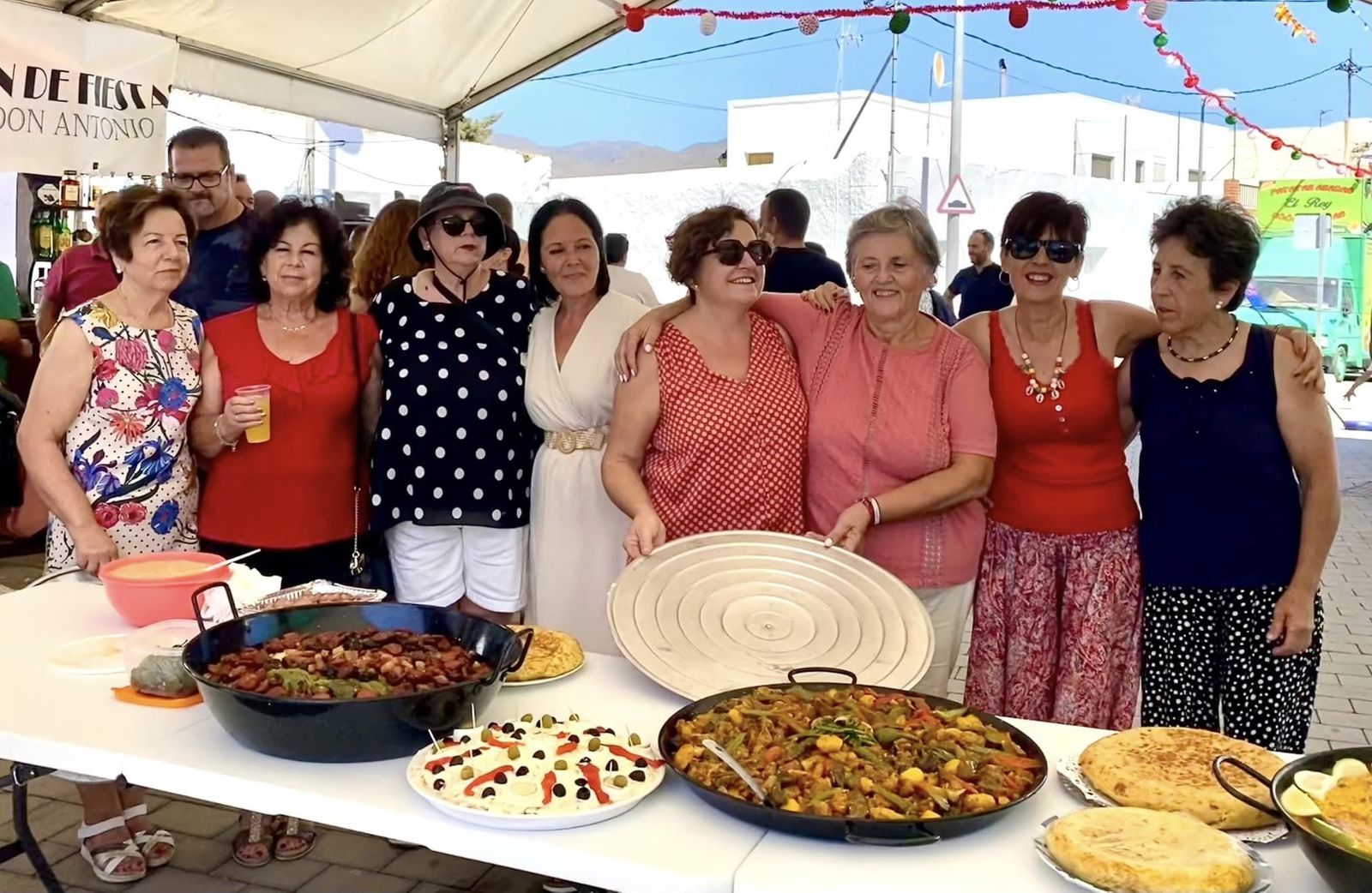 Celebración del concurso de comidas tradicionales.