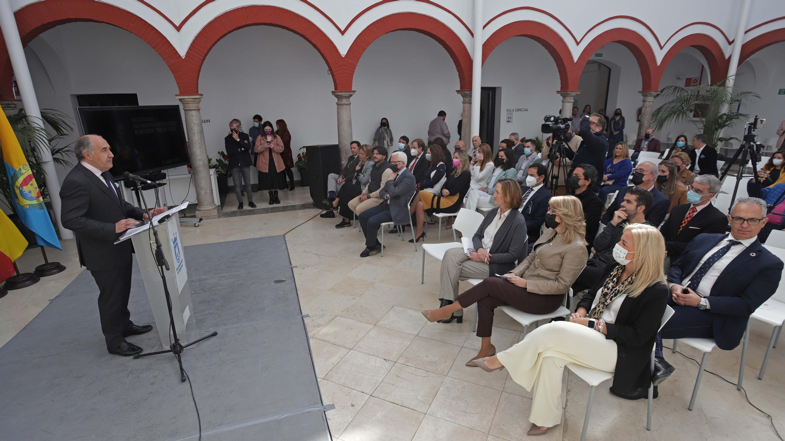 Fotos de la presentación del VIII Encuentro Internacional de Guitarra 'Paco de Lucía'