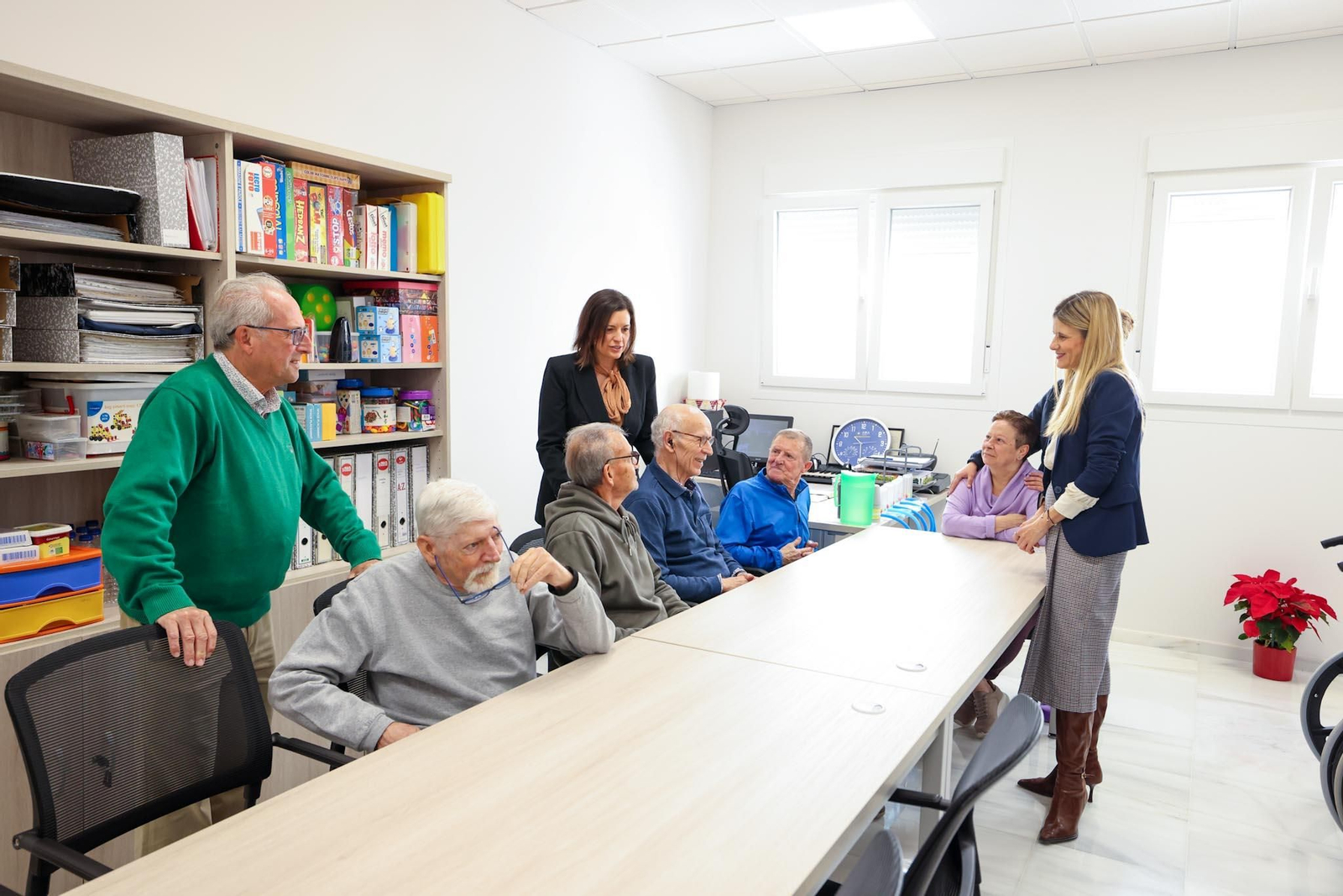 Imagen de la visita institucional al centro.