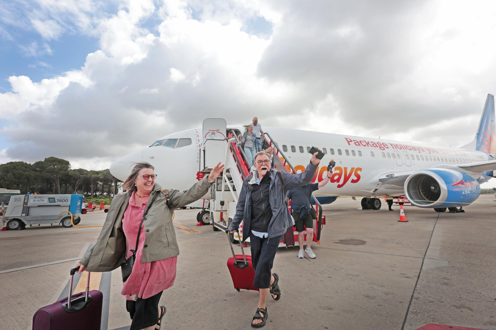 La llegada del primer vuelo de Jet2 al aeropuerto de Jerez en imágenes