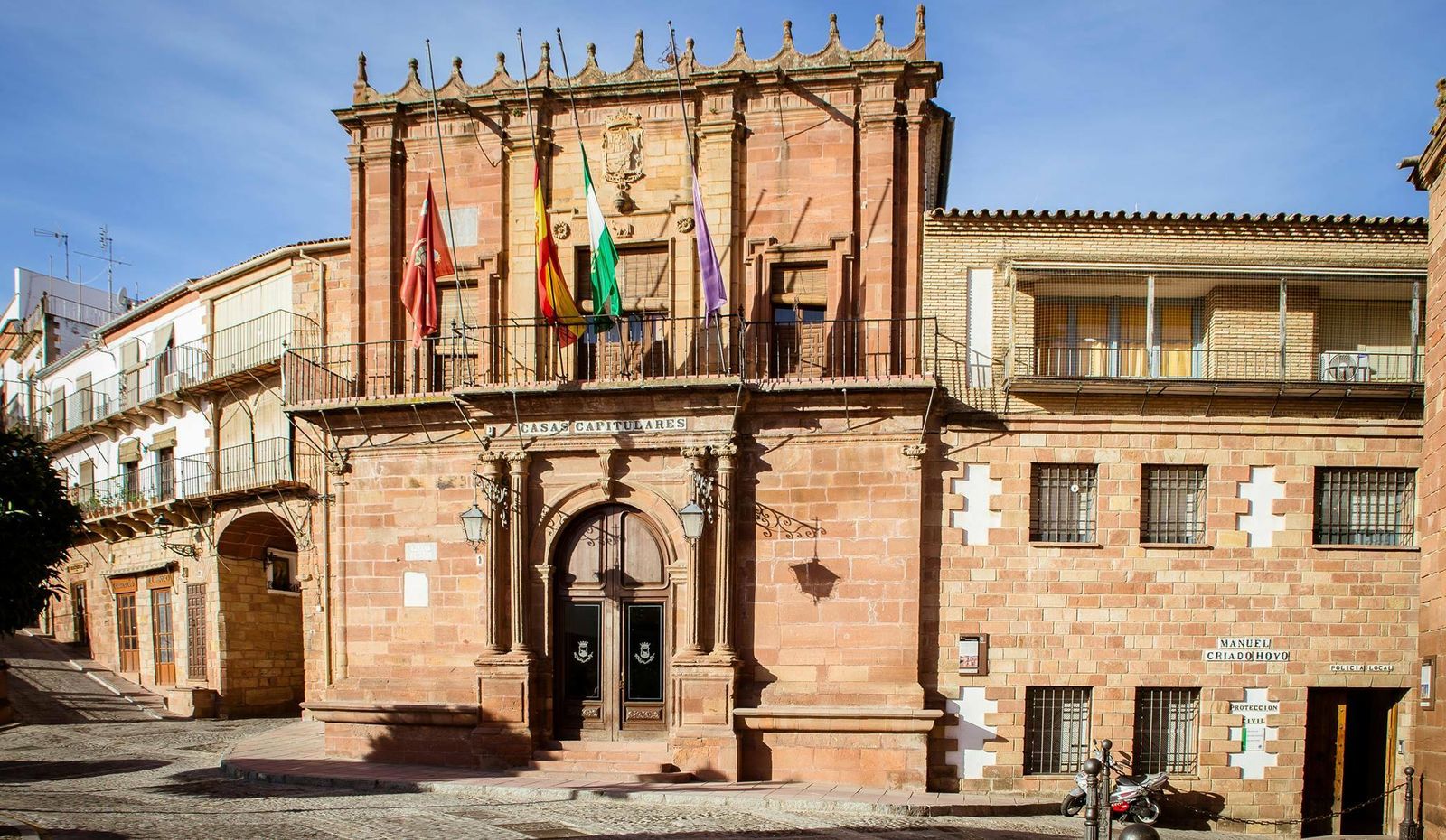 Entrada al Ayuntamiento de Montoro.