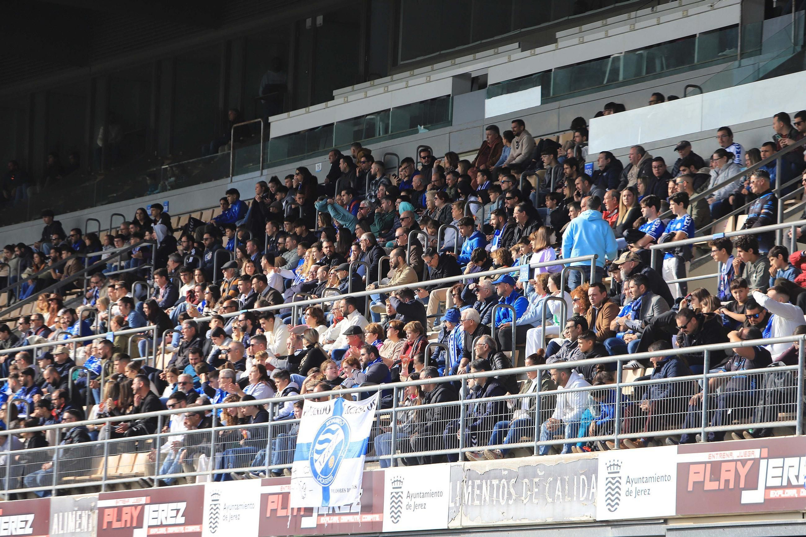 Imágenes del amistoso entre el Xerez DFC - Betis Deportivo