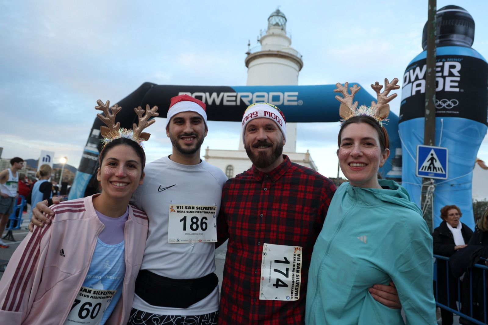 Las fotos de la San Silvestre del Real Club Mediterráneo en Málaga