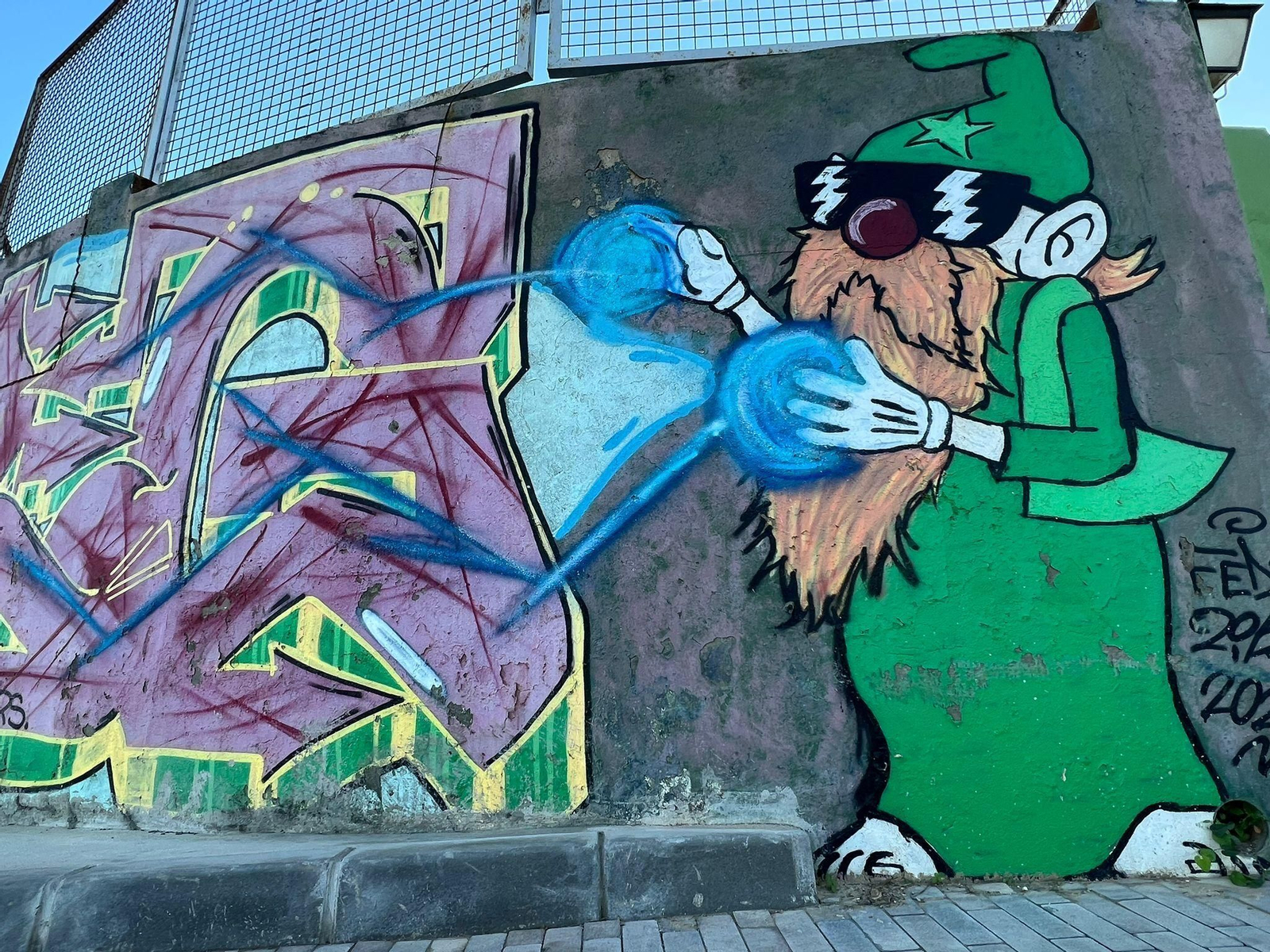 Grafitis, el arte callejero que se esconde en las calles de Algeciras