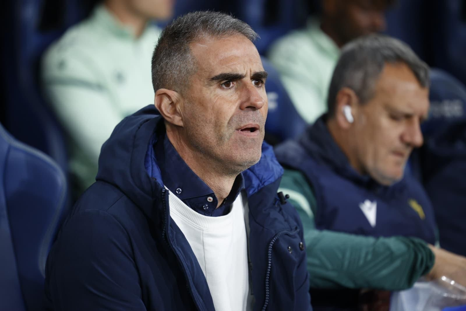 Garitano, técnico cadista.