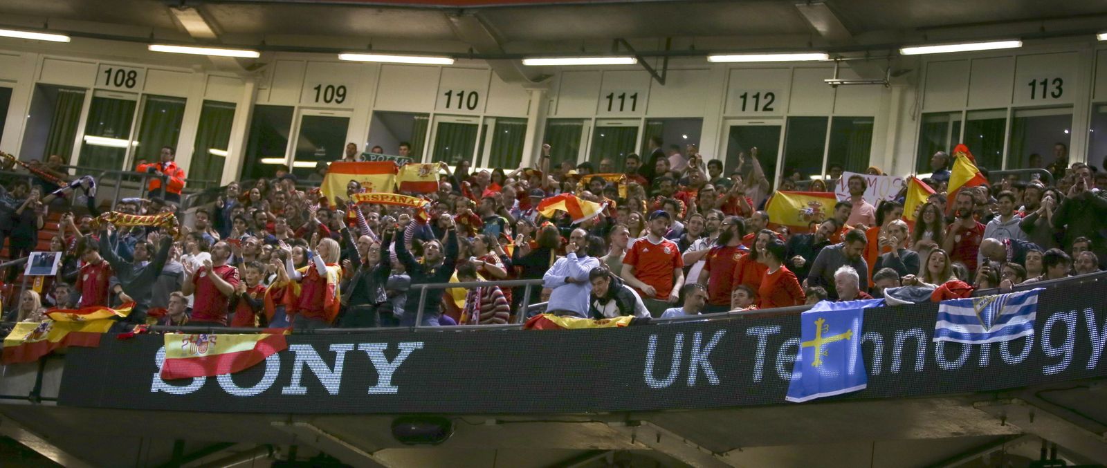 El amistoso entre Gales y España, en imágenes