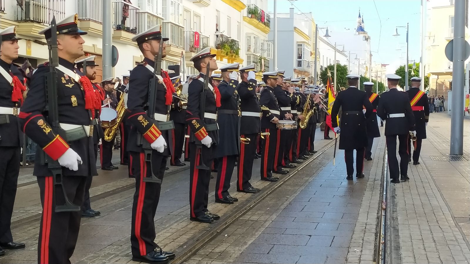 Las imágenes de la Pascua Militar en San Fernando
