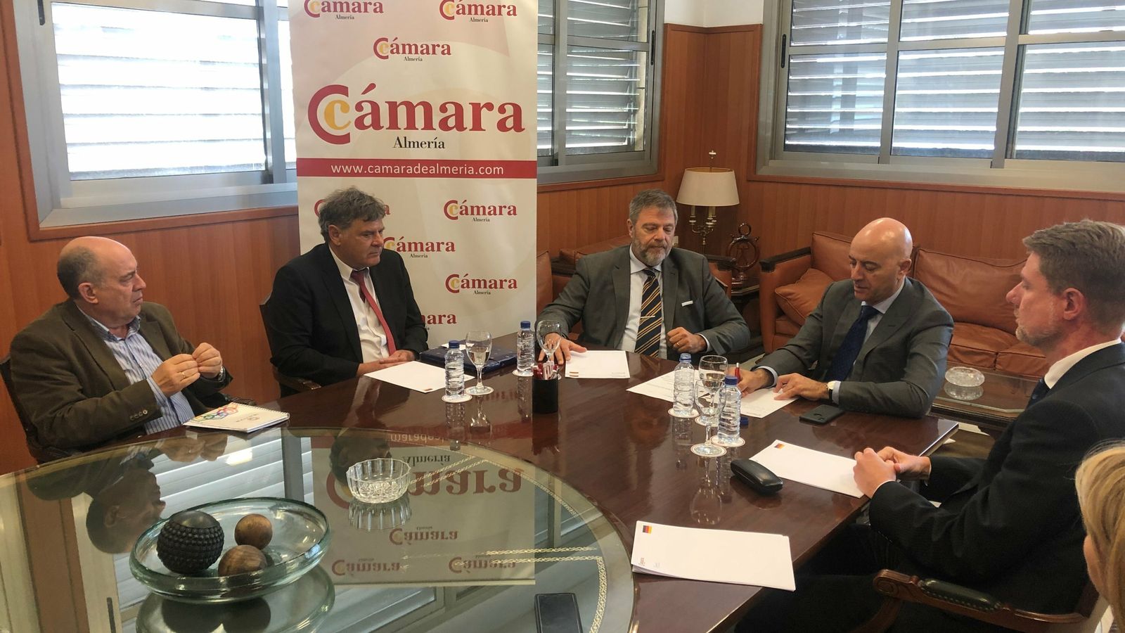 La reunión se ha mantenido en la sede de la Cámara de Comercio de Almería.