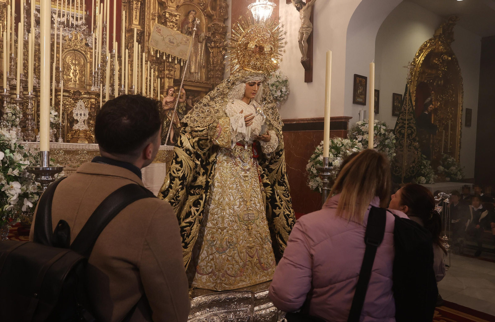 Besamanos de la Esperanza de Triana