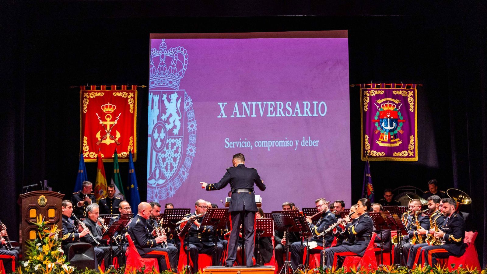 Homenaje al Rey en forma de concierto: la banda de Tercio Sur conmemora el X aniversario del reinado de Felipe VI Homenaje al Rey en forma de concierto: la banda de Tercio Sur conmemora el X aniversario del reinado de Felipe VI