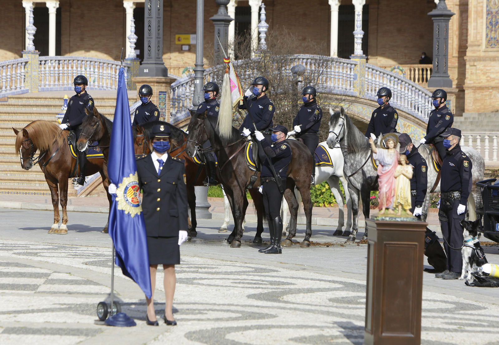 JURA DE LOS NUEVOS OFICIALES DE LA POLICIA NACIONAL