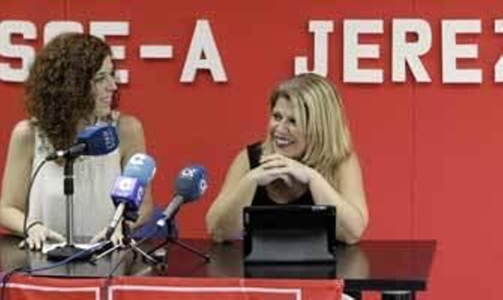 Miriam Alconchel y Mamen Sánchez, en una imagen de archivo. /Miguel Ángel González