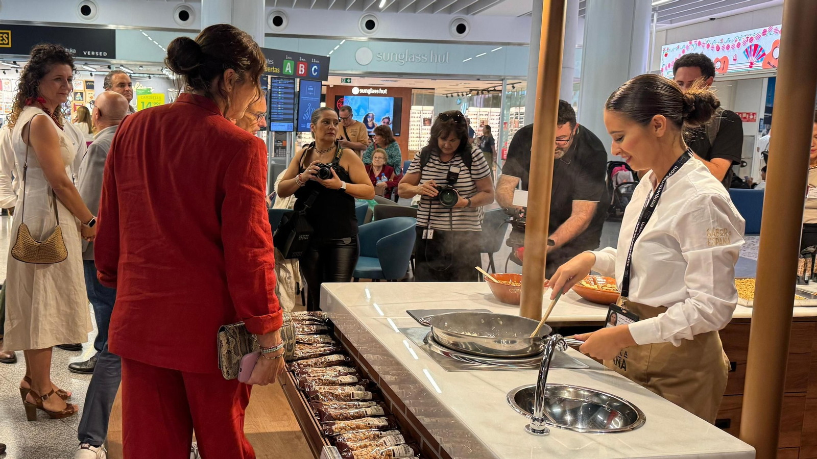 Foto de la inauguración de Food Market